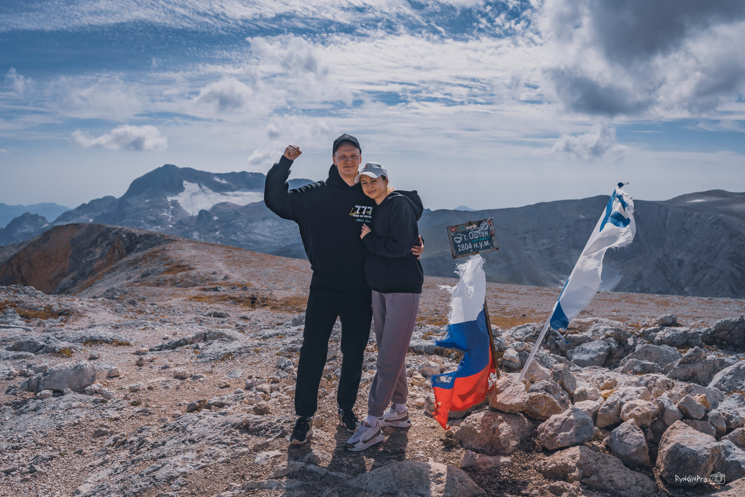 Поход на Оштен с командой Мадьяр 10.09.24. Репортажный фотограф в Краснодаре Рындин Дмитрий