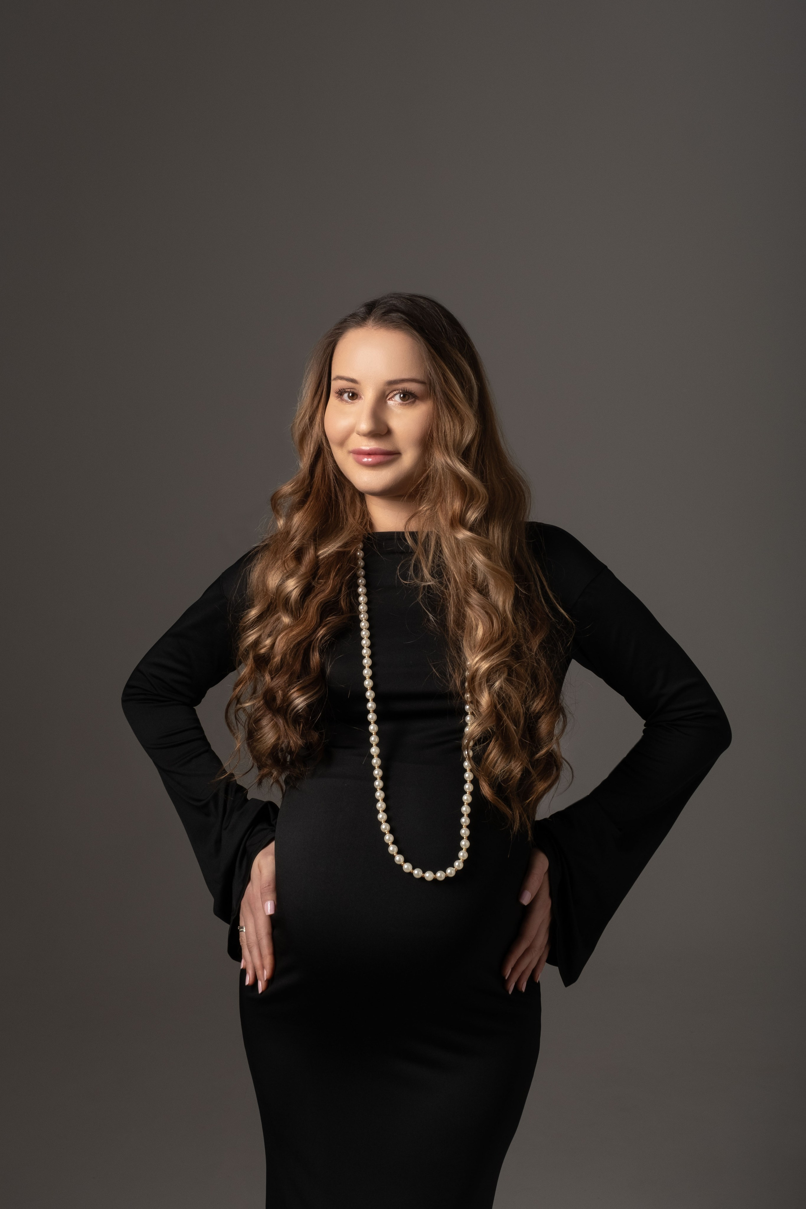 Беременность. Студия. Фотограф беременности Демочкина Елена