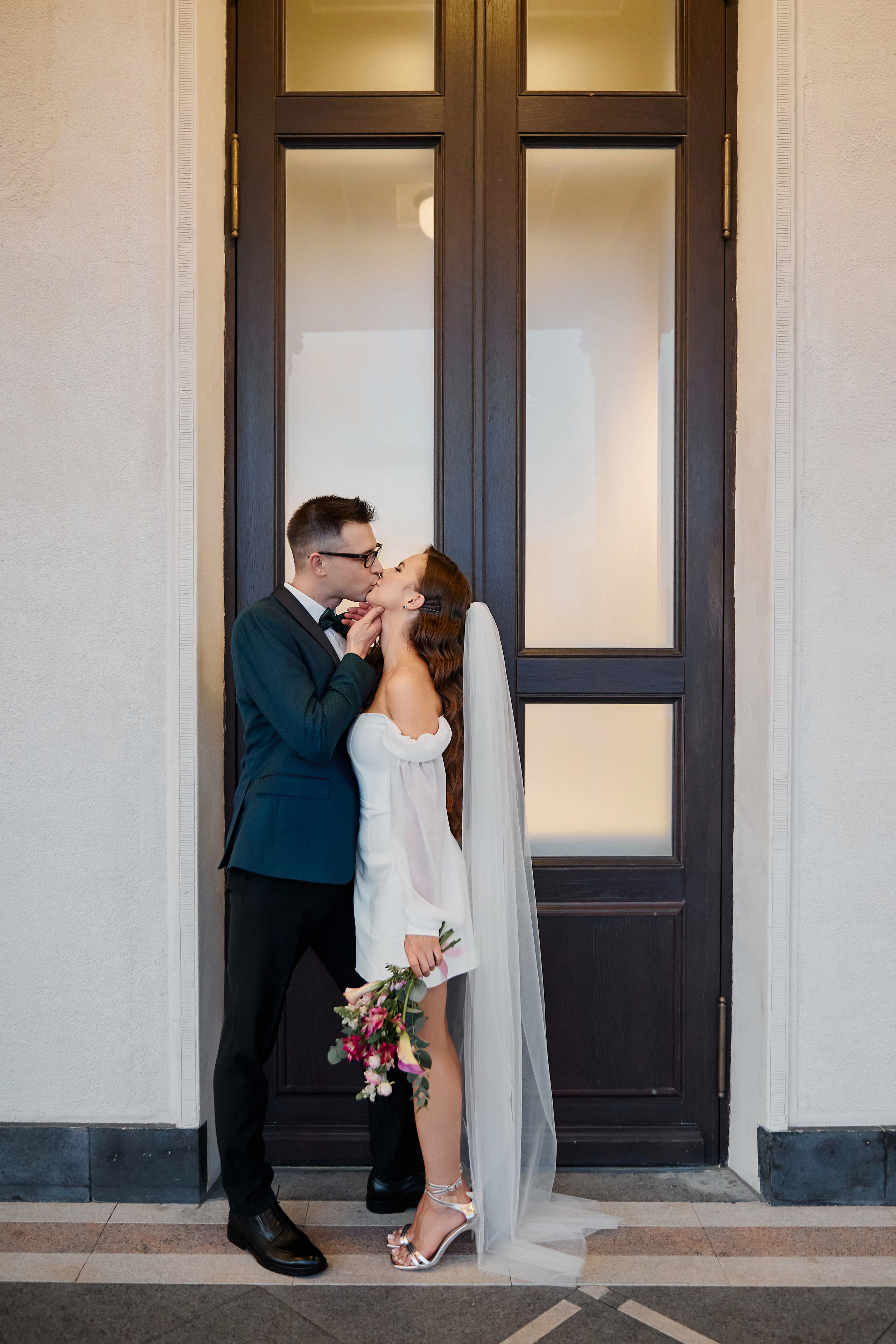 Свадебная фотосессия на Речном вокзале. Свадебный фотограф в Москве и Подмосковье