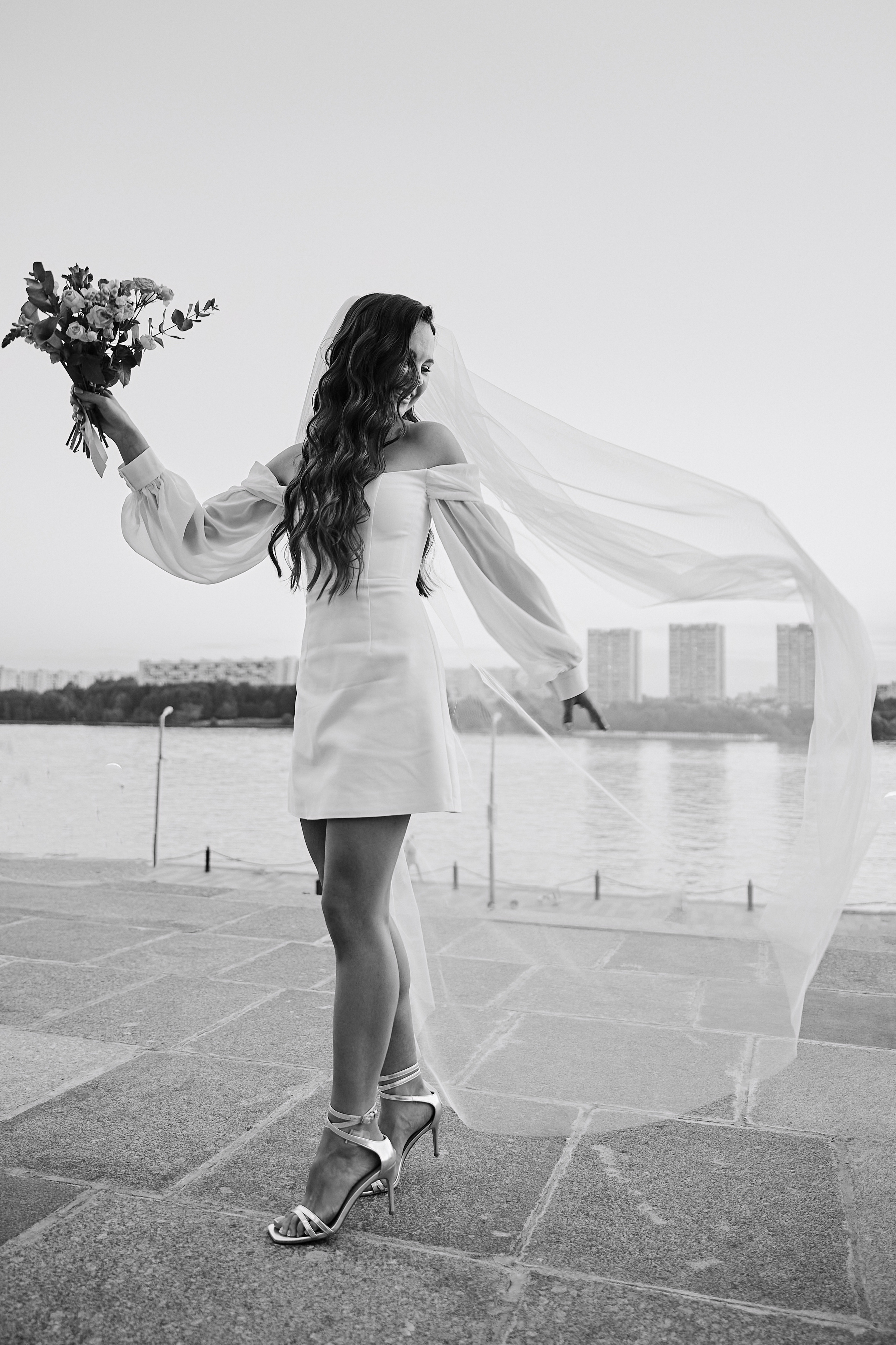 Свадебная фотосессия на Речном вокзале. Свадебный фотограф в Москве и Подмосковье