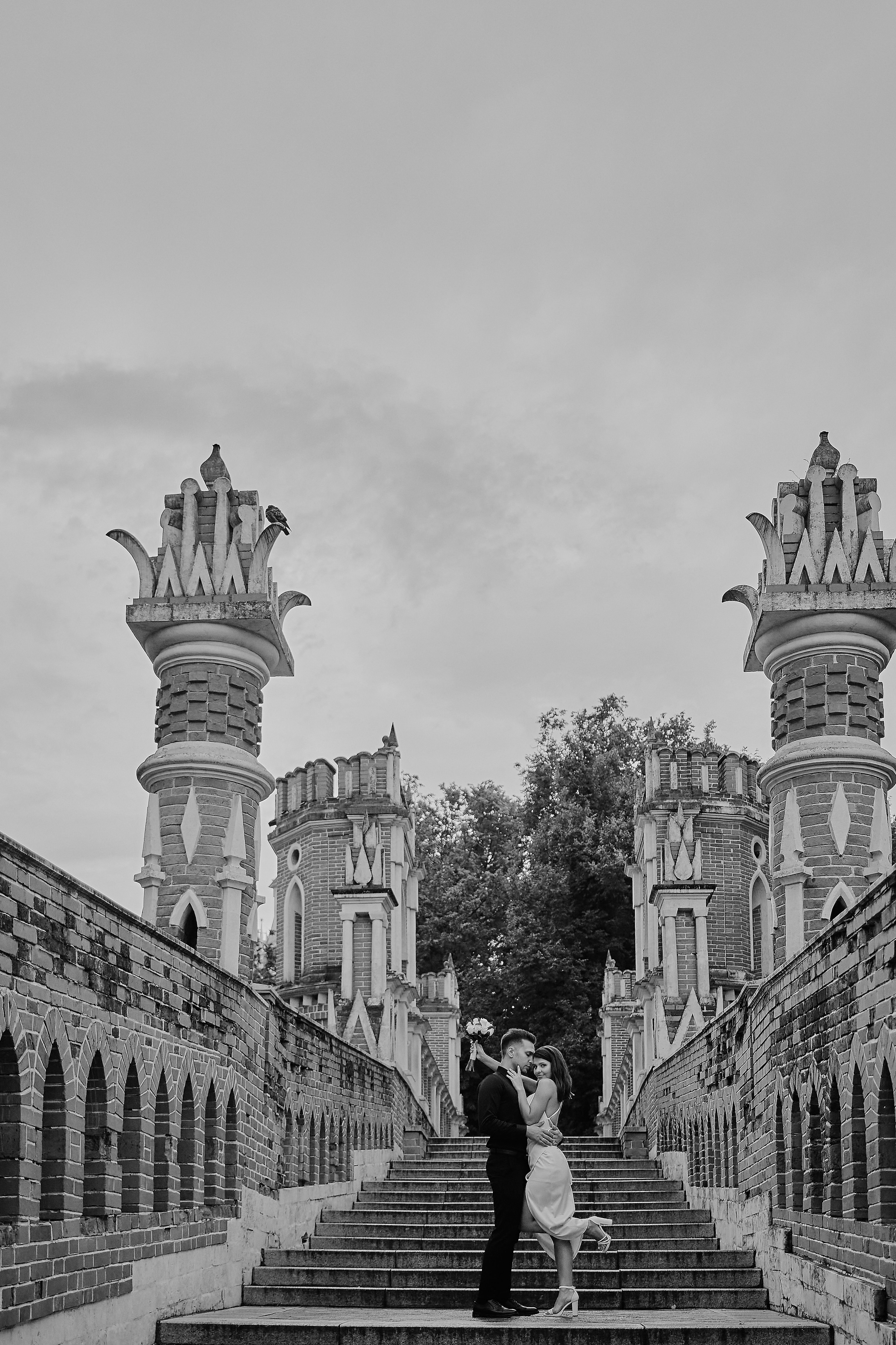 Полина и Павел. Прогулка в «Царицыно». Свадебный фотограф в Москве и Подмосковье