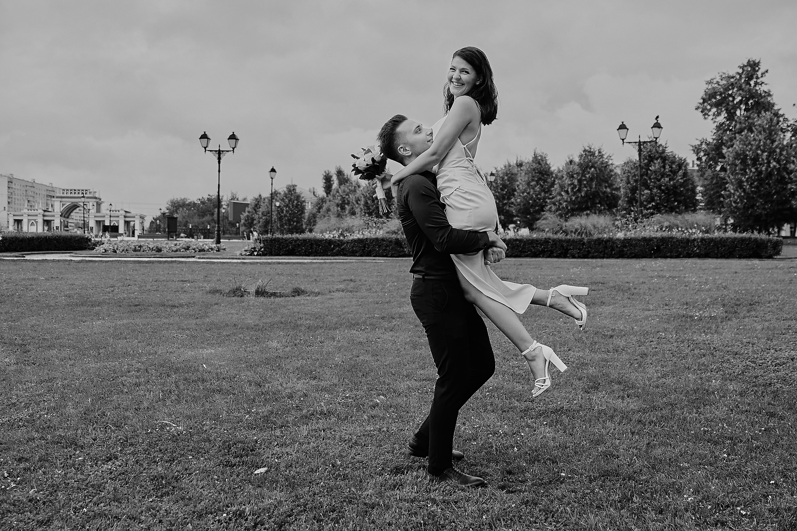 Полина и Павел. Прогулка в «Царицыно». Свадебный фотограф в Москве и Подмосковье
