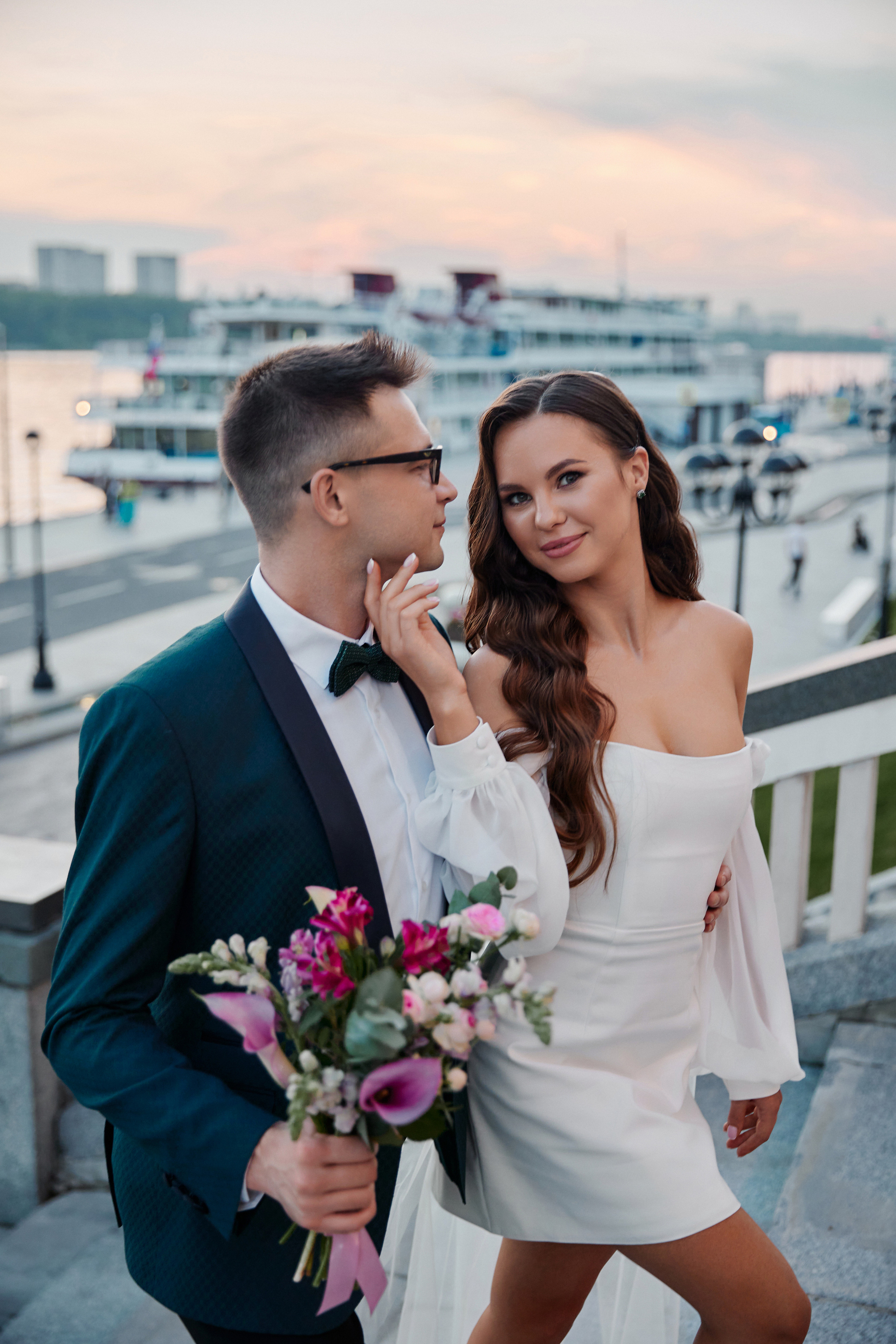 Свадебная фотосессия на Речном вокзале. Свадебный фотограф в Москве и Подмосковье