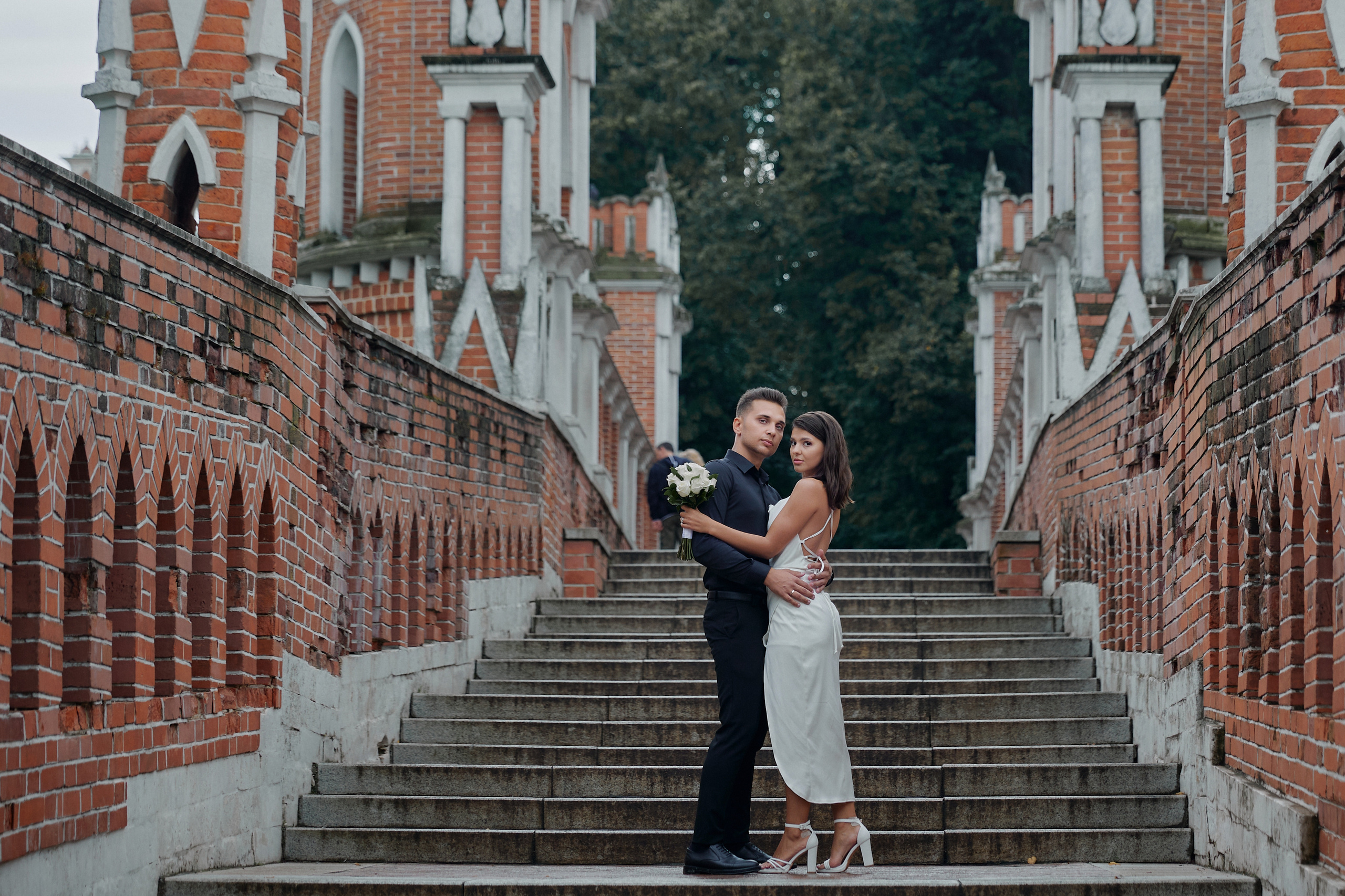 Полина и Павел. Прогулка в «Царицыно». Свадебный фотограф в Москве и Подмосковье