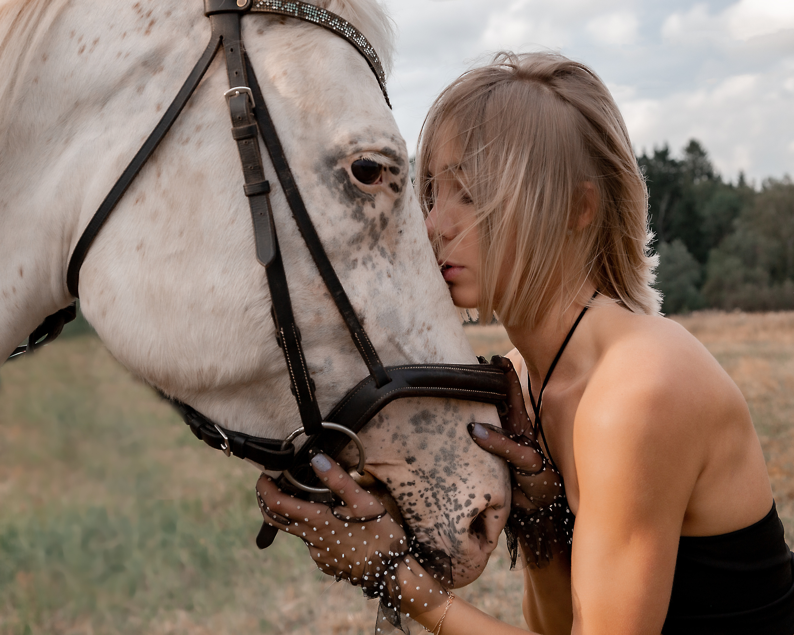 Арина на конной прогулке. Женский фотограф в Москве Светлана Смагина