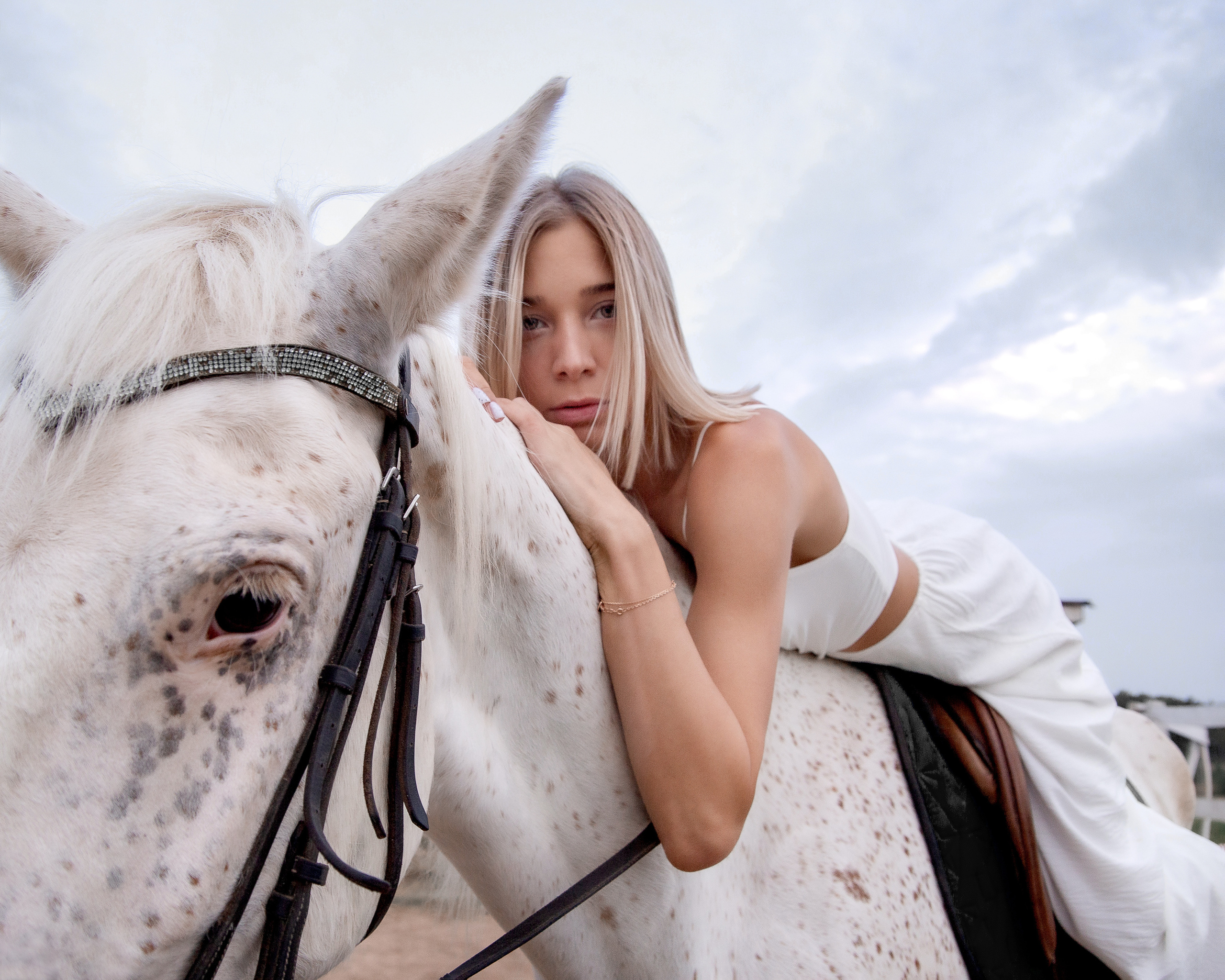 Арина на конной прогулке. Женский фотограф в Москве Светлана Смагина