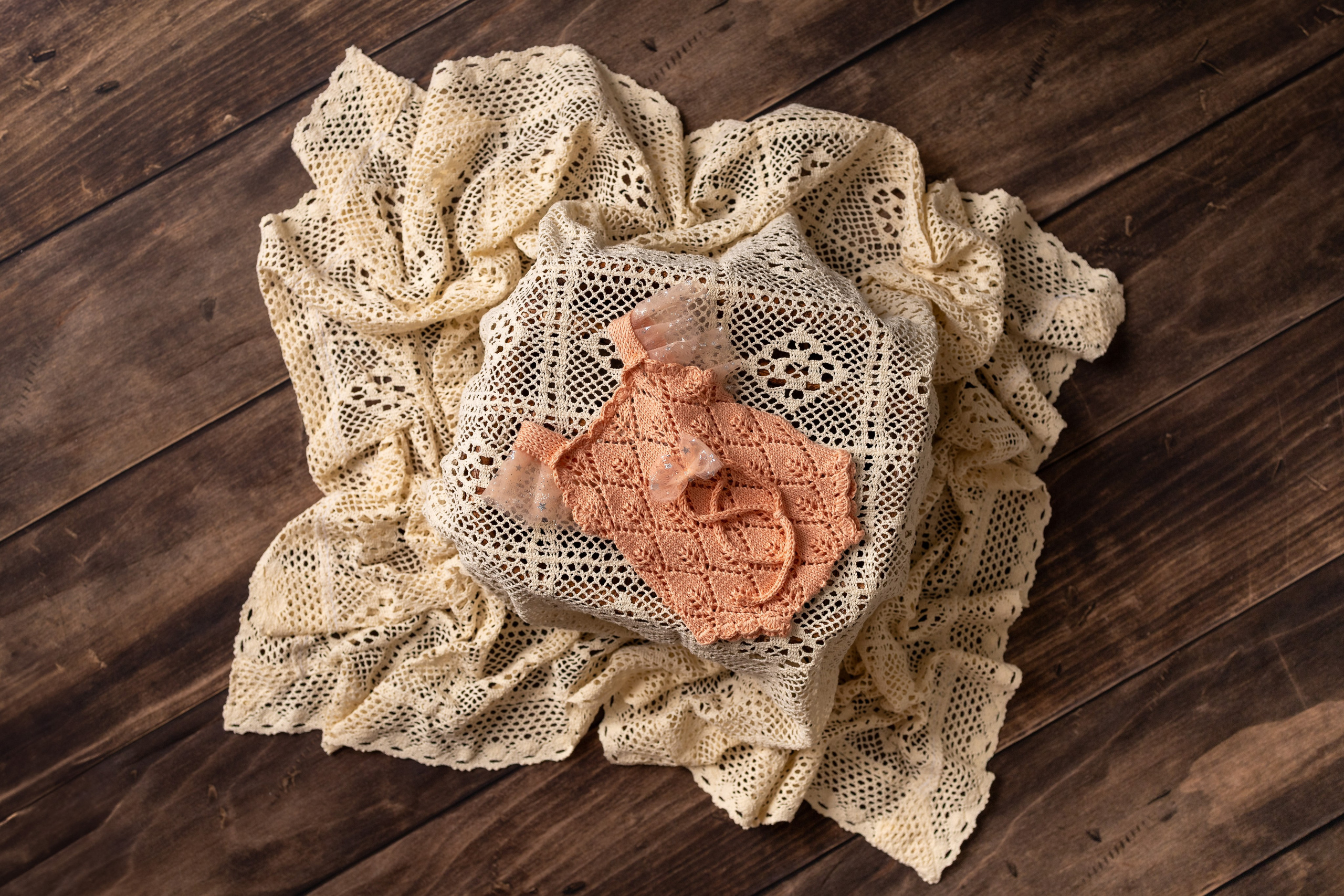 Костюмы для фотосессий Newborn. Фотограф новорождённых Newborn Москва