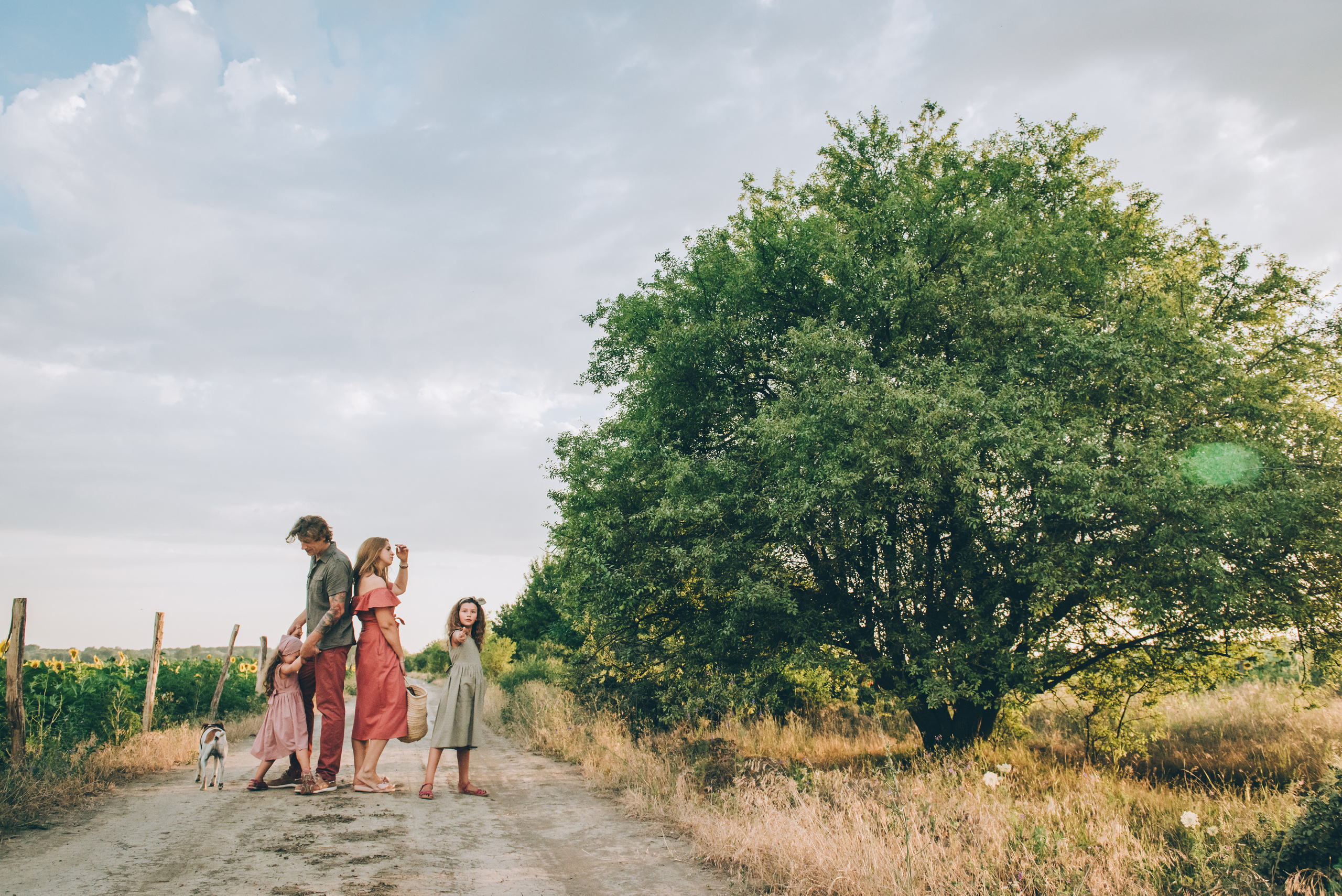 Счастливая семья, коты и собака. Семейный и контент фотограф в Краснодаре Вадим Лагутов