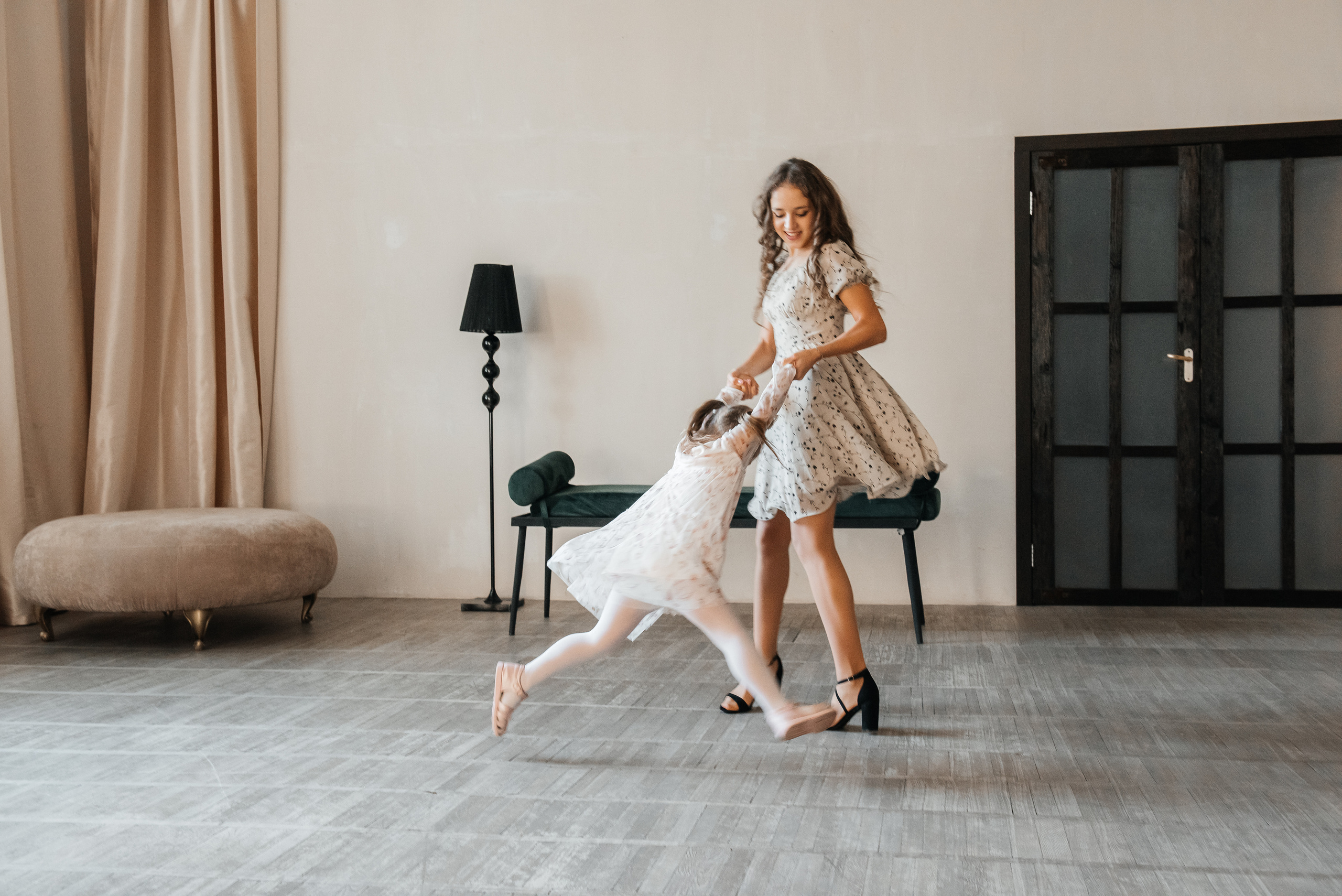 Подарок на день рождения. Семейный и контент фотограф в Краснодаре Вадим Лагутов