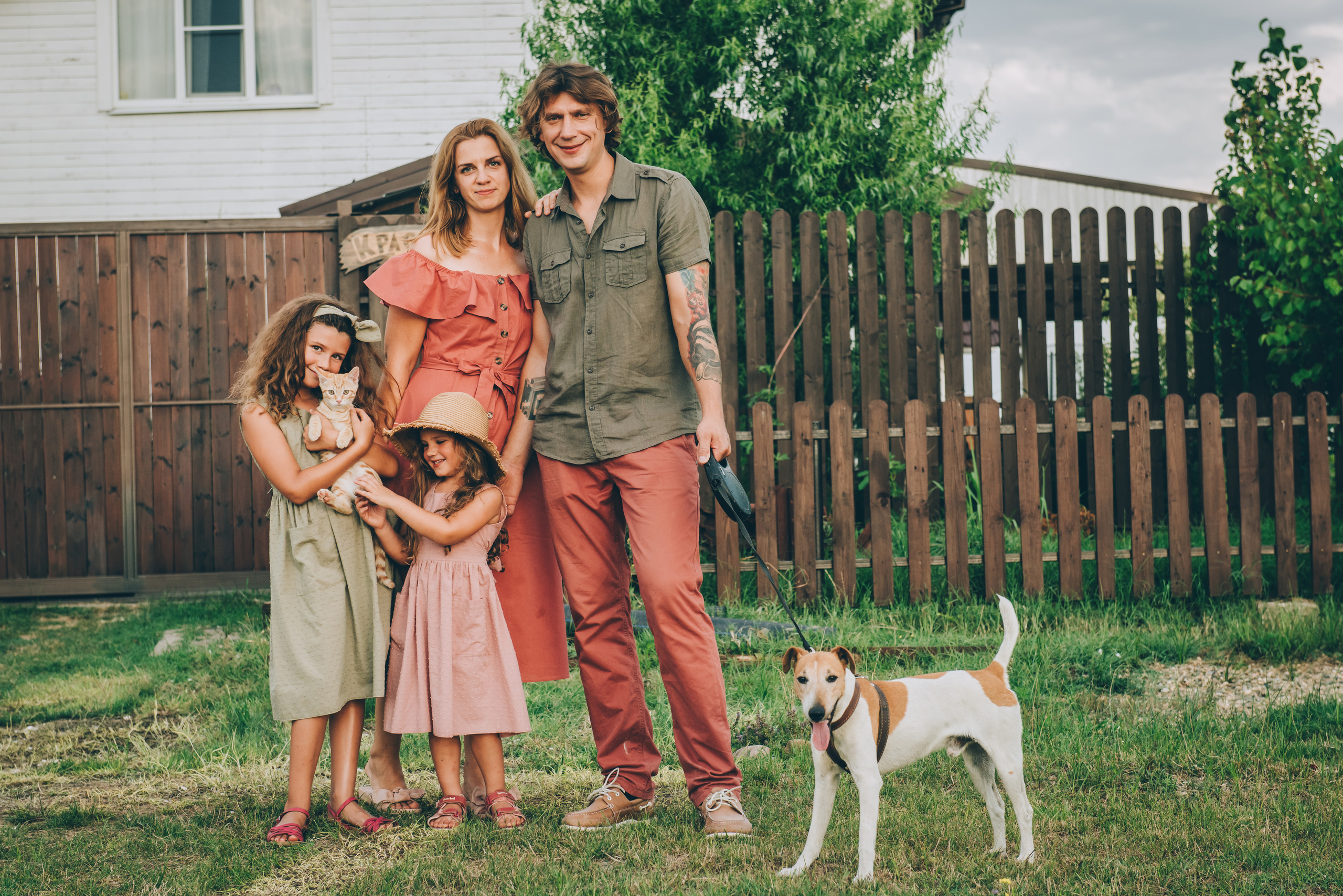 Счастливая семья, коты и собака. Семейный и контент фотограф в Краснодаре Вадим Лагутов