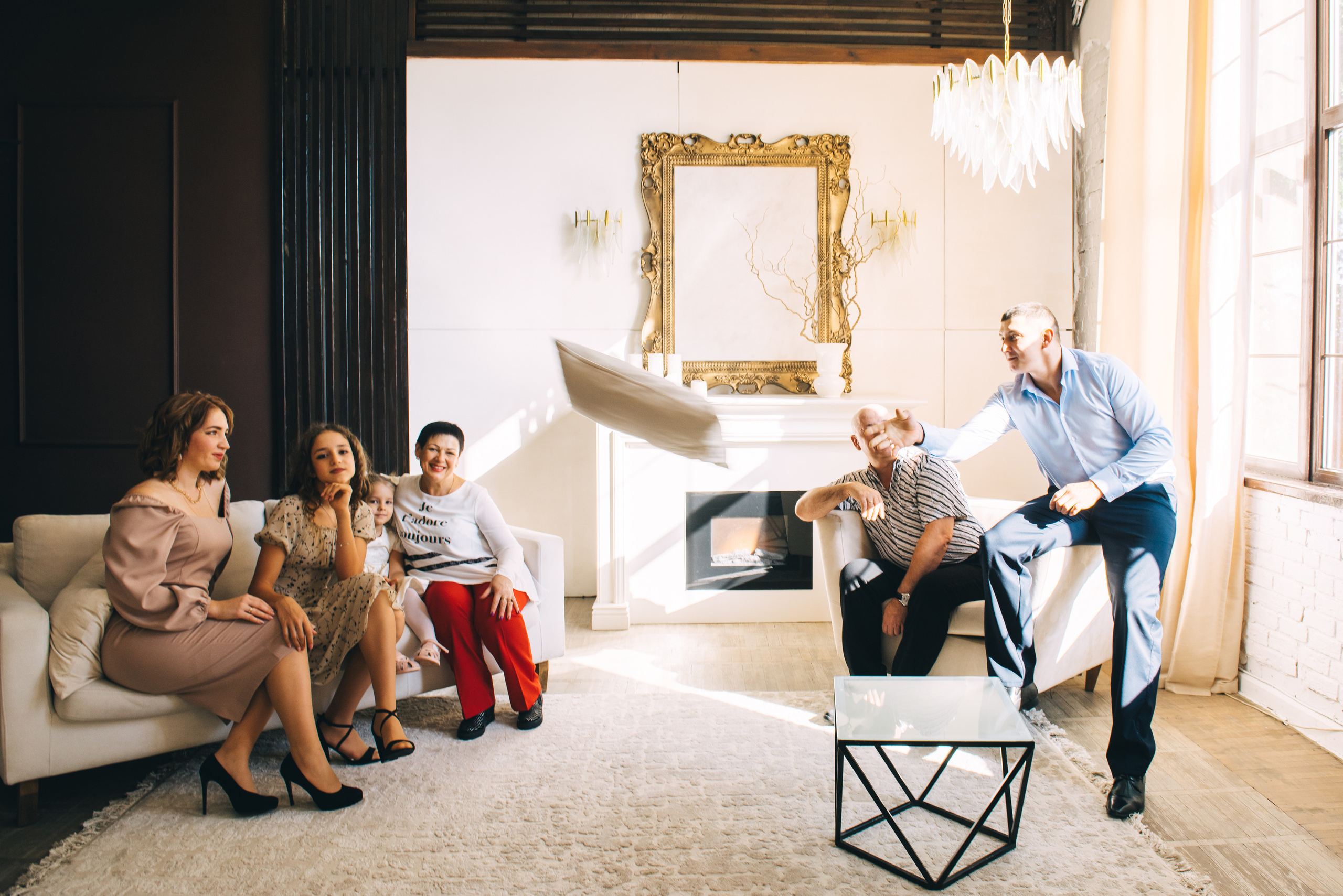 Подарок на день рождения. Семейный и контент фотограф в Краснодаре Вадим Лагутов