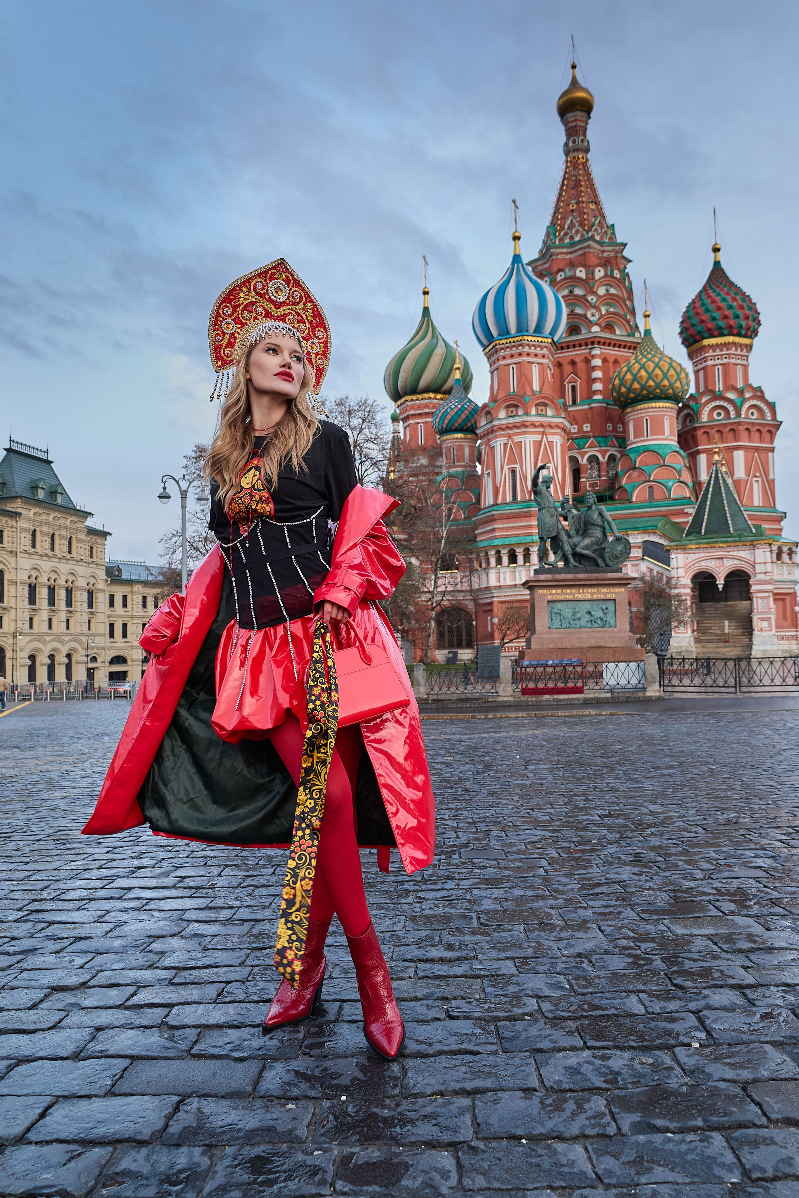 Концептуальная фотосессия «Русский авангард» в самом сердце столицы