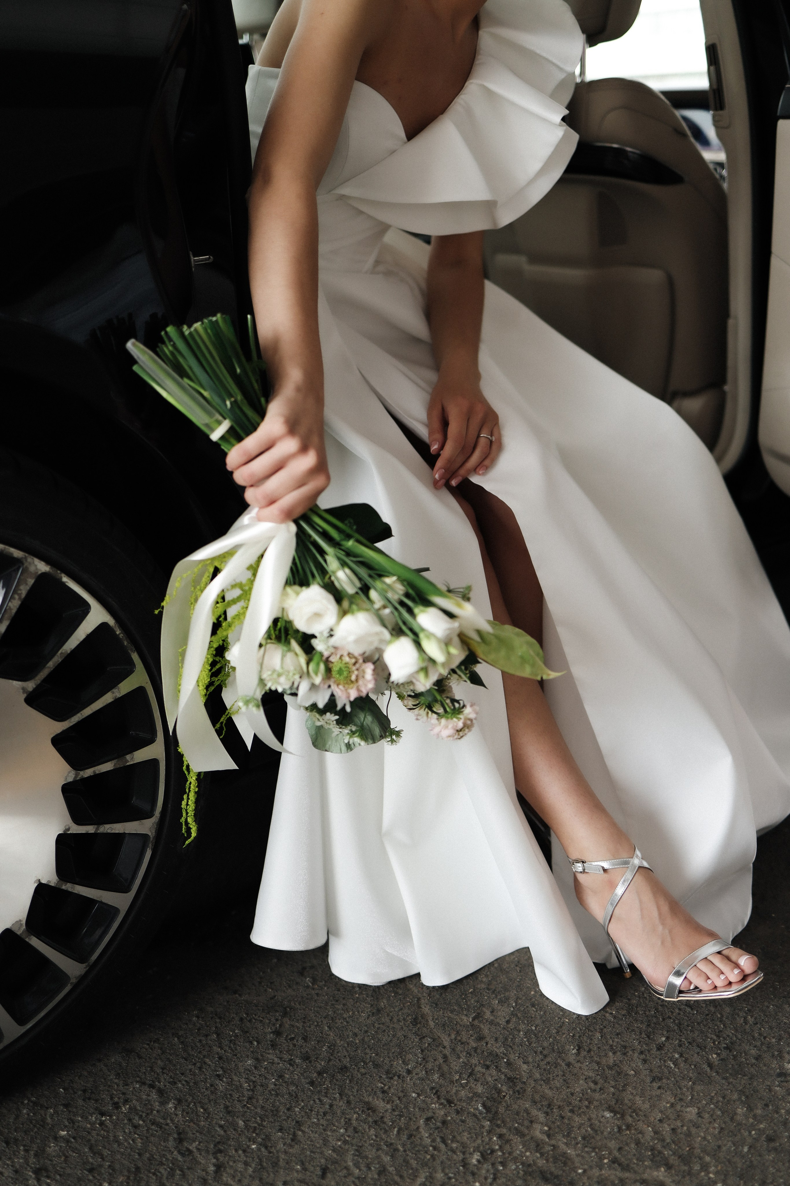 Е. +  П. С утренних сборов и до торта. Семейный и lovestory фотограф в Москве Светлана Коняхина