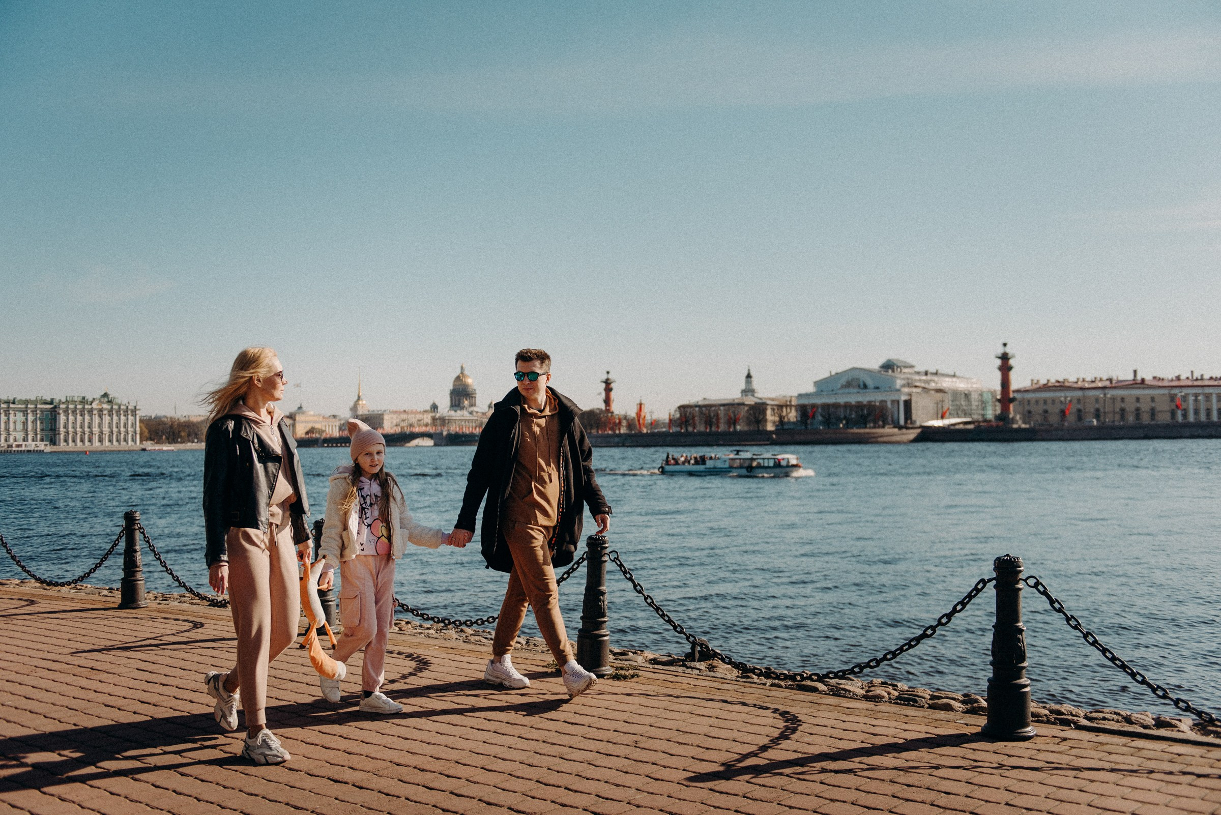 семейная фотосессия у Петропавловской крепости