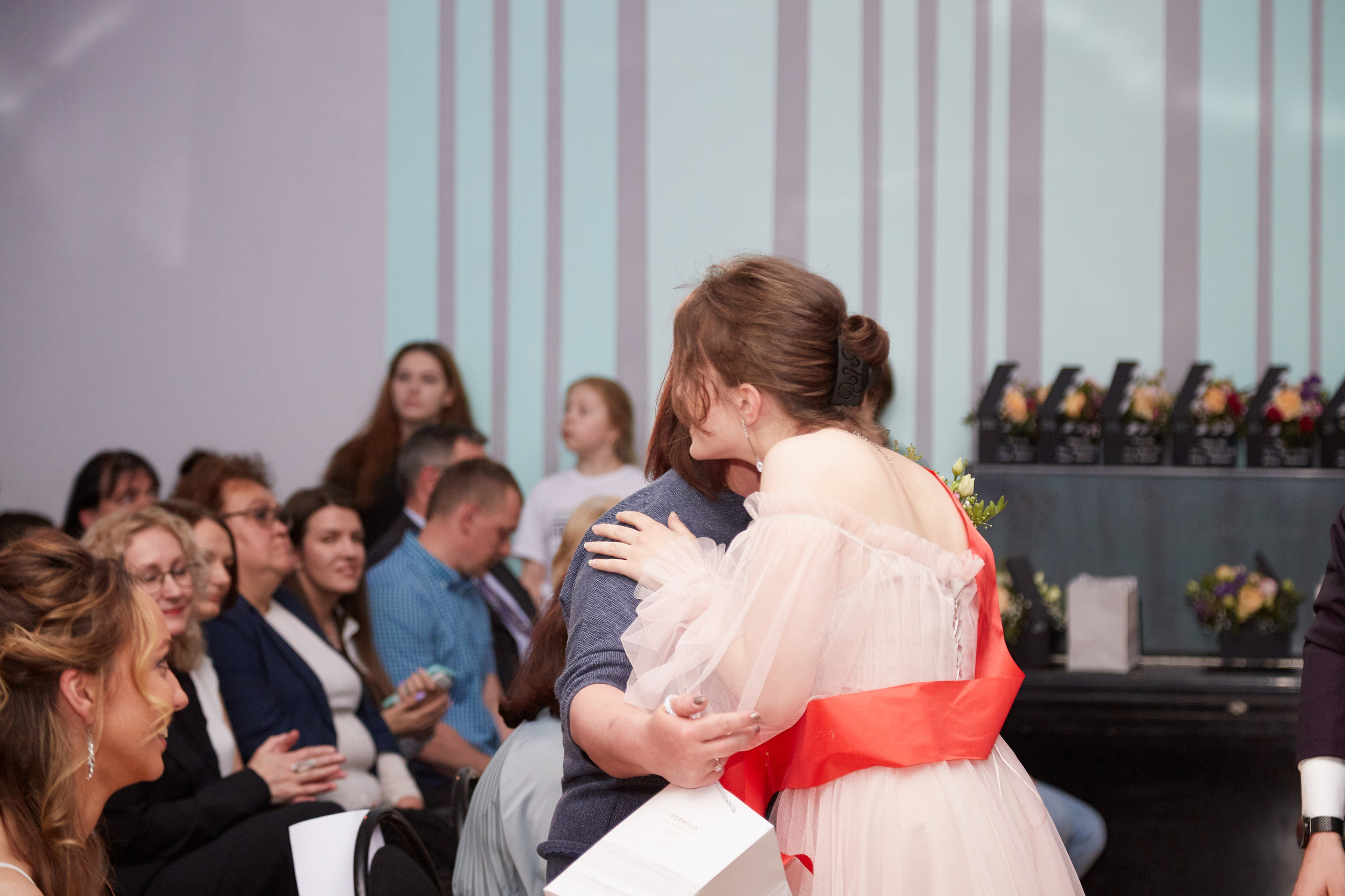 Последний звонок. Фотограф Савченко Люба. Москва