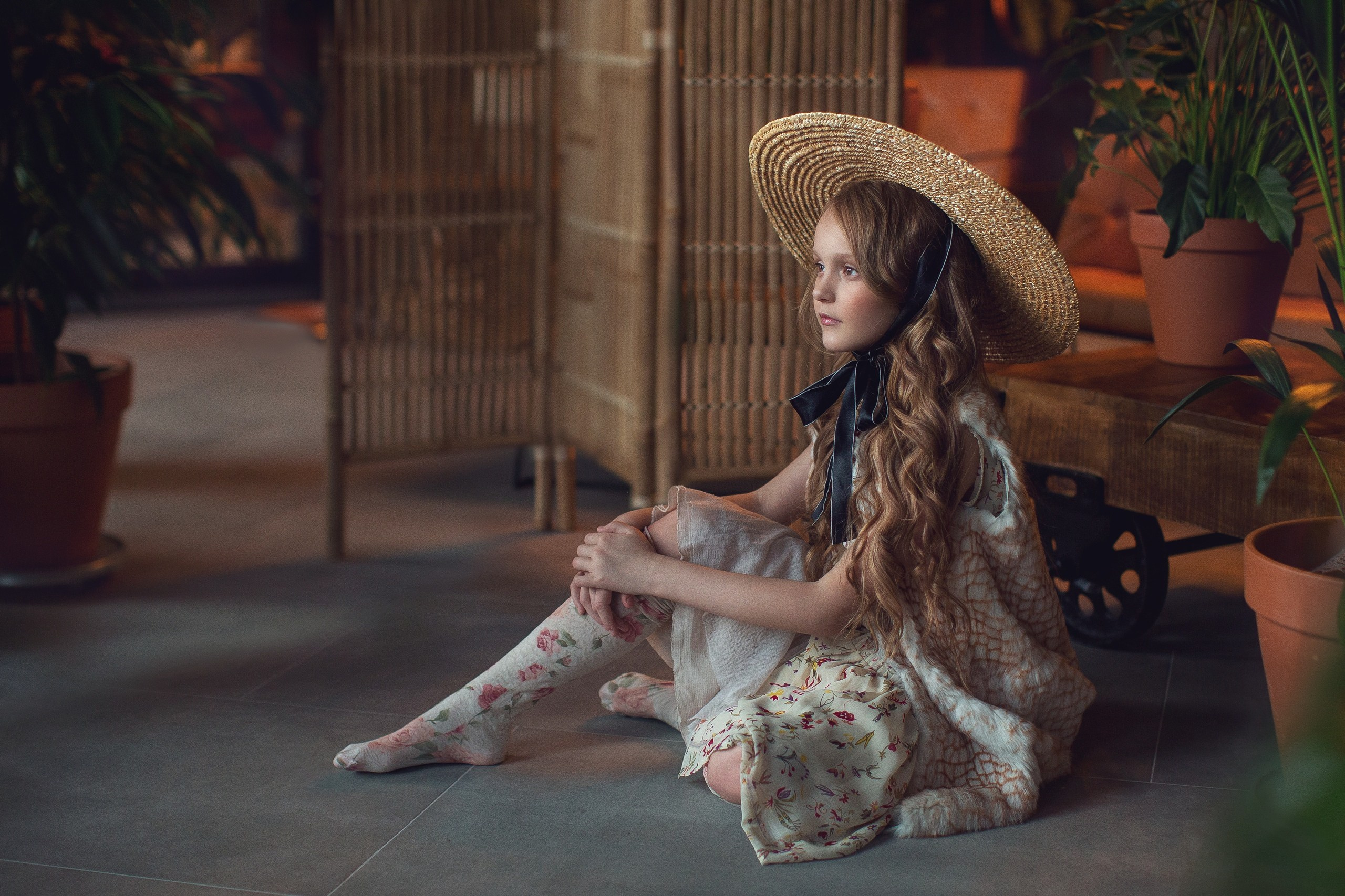 Детский портрет. Женский фотограф в Санк-Петербурге и Москве — фотосессия девушки в студии, портрет, фотосъемка