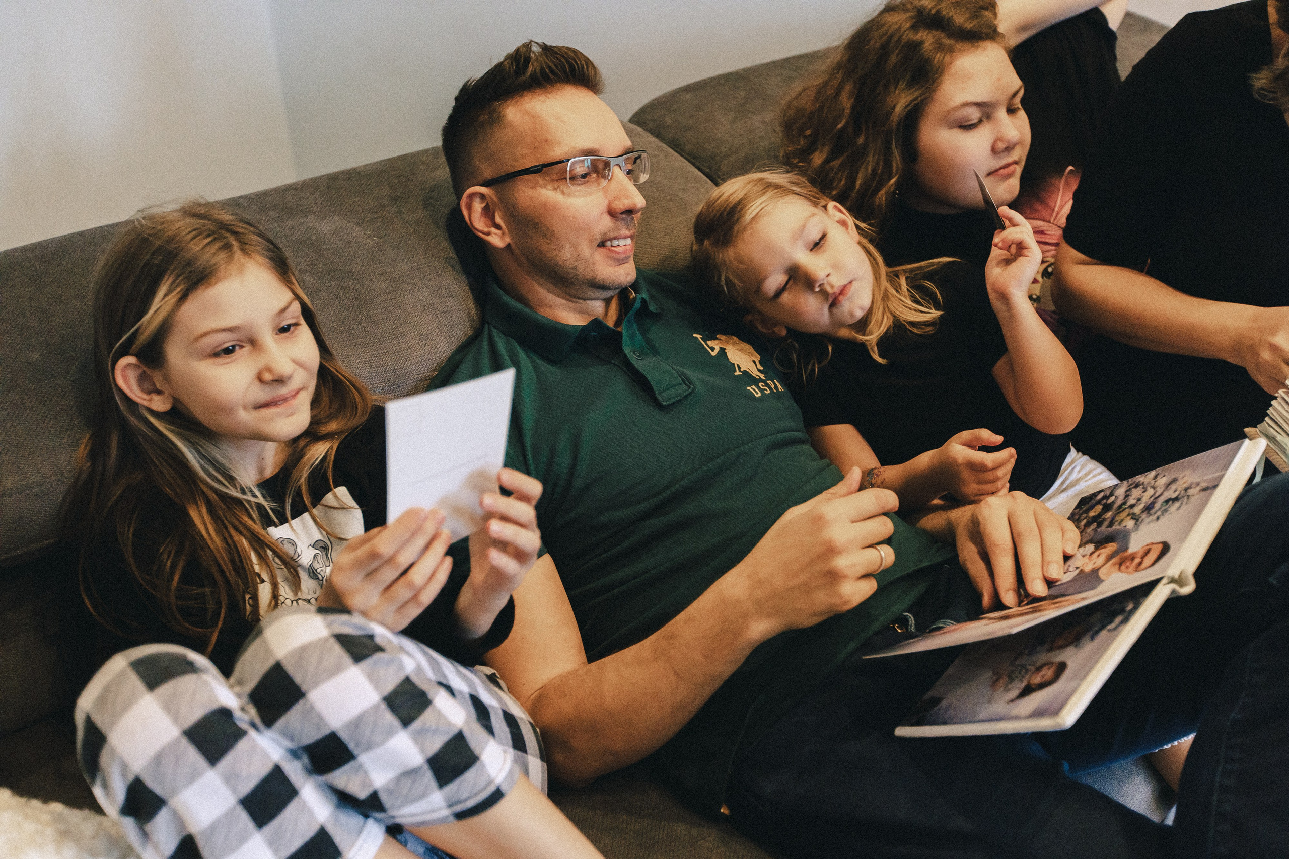 Игорь, Лера, Миля, Ксюша и Аня. Фотограф Таганрог Любимая Надя