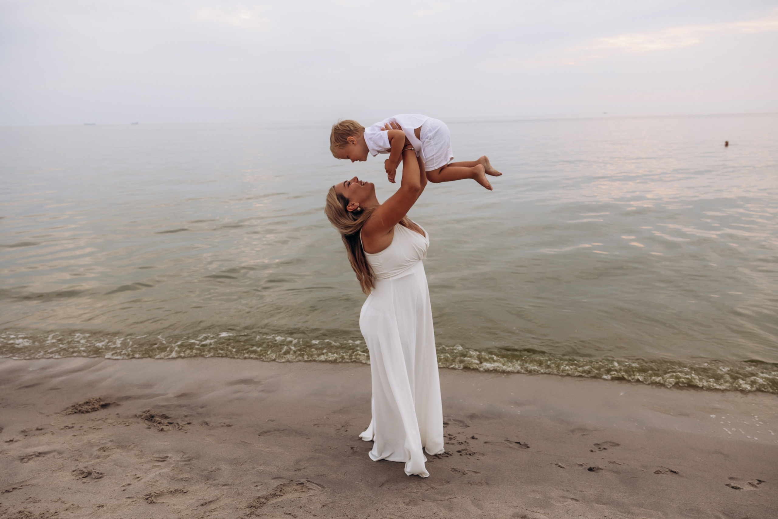 Большая семья Мечниково (Балтийск) море лето. Фотограф в Калининграде свадебная фотография, репортажная, фотосессии