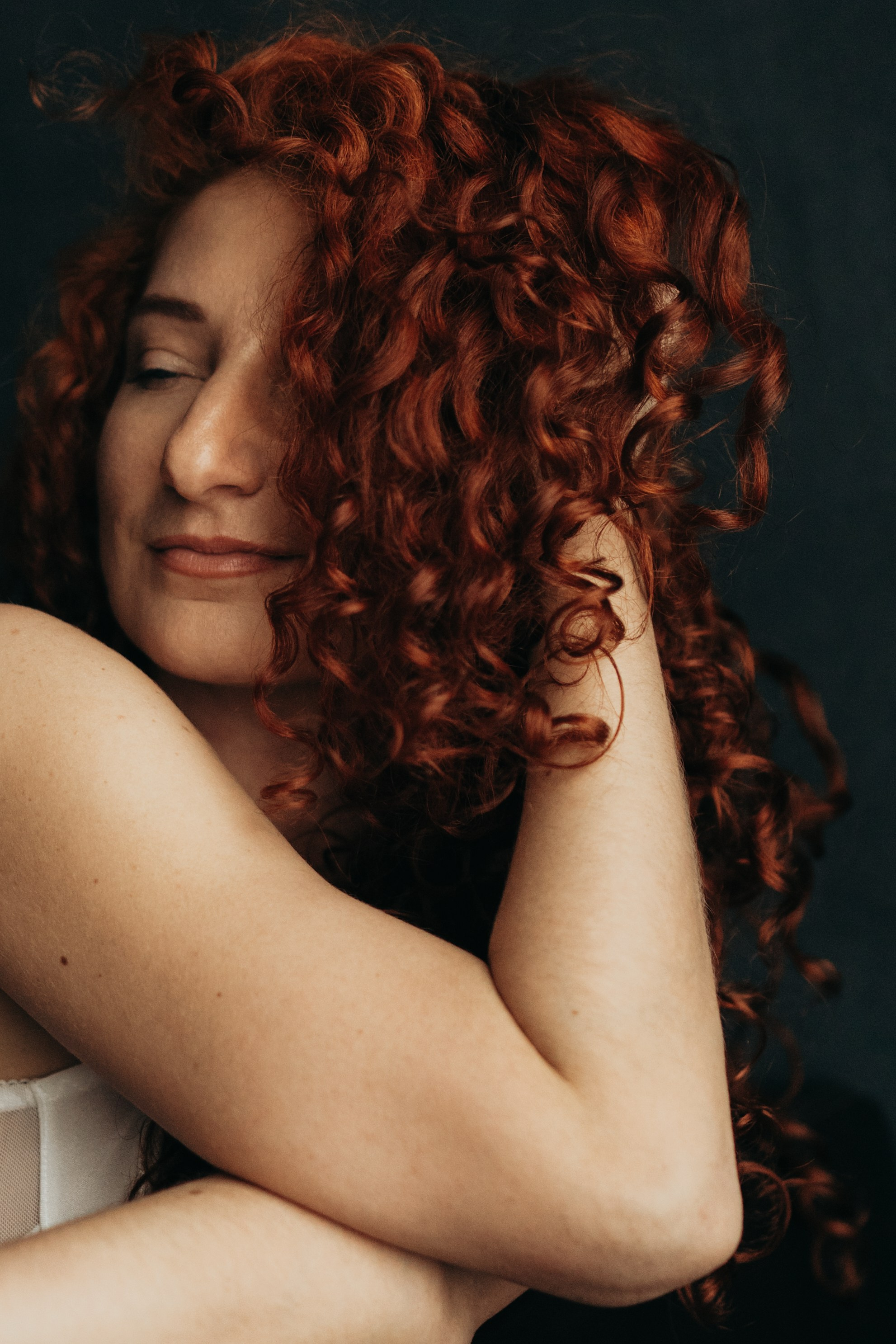 Алёна. Hmliber — фотограф и контент-креатор из Петербурга