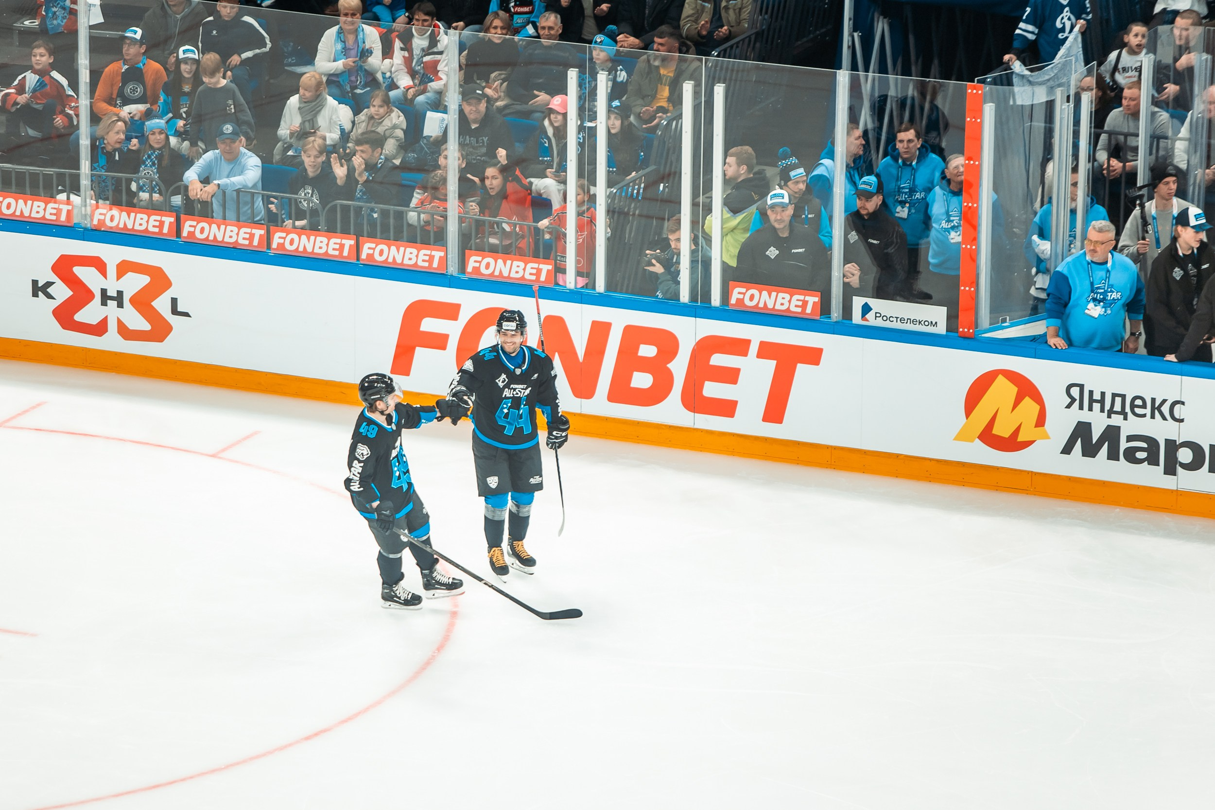 KHL All-Star 2025. Репортажный фотограф в Сочи Дмитрий Ветринский