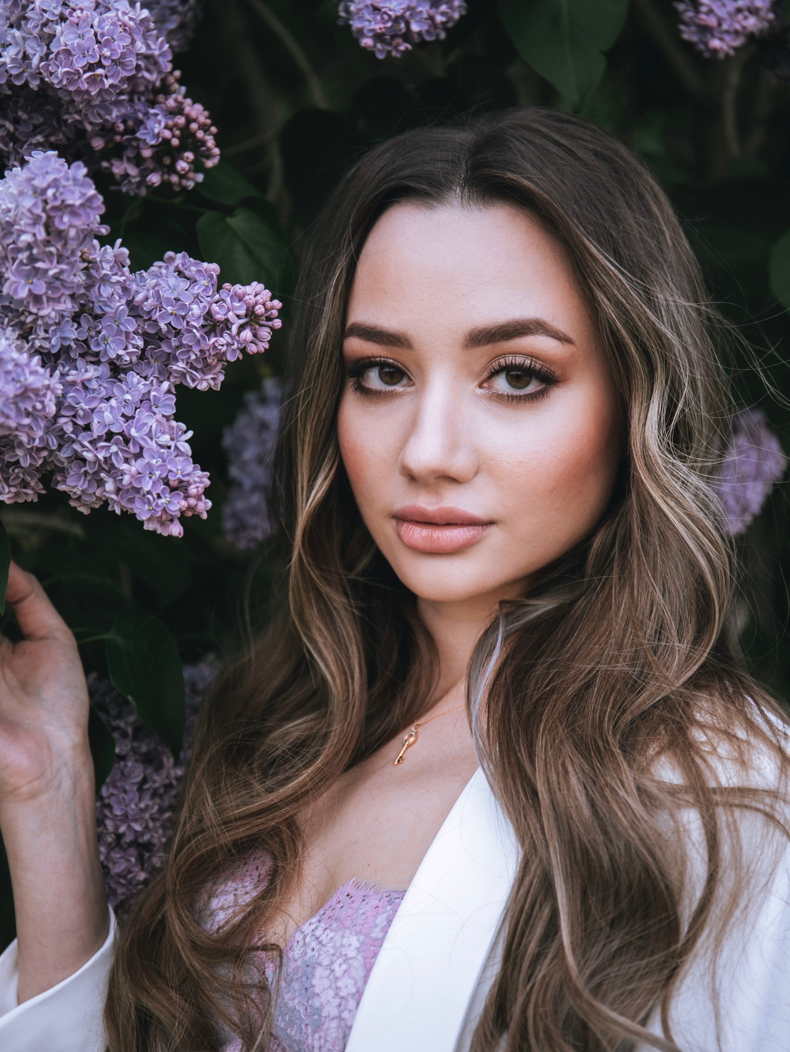 Цветение сирени на ВДНХ. Свадебный и семейный фотограф в Москве Мила Широких