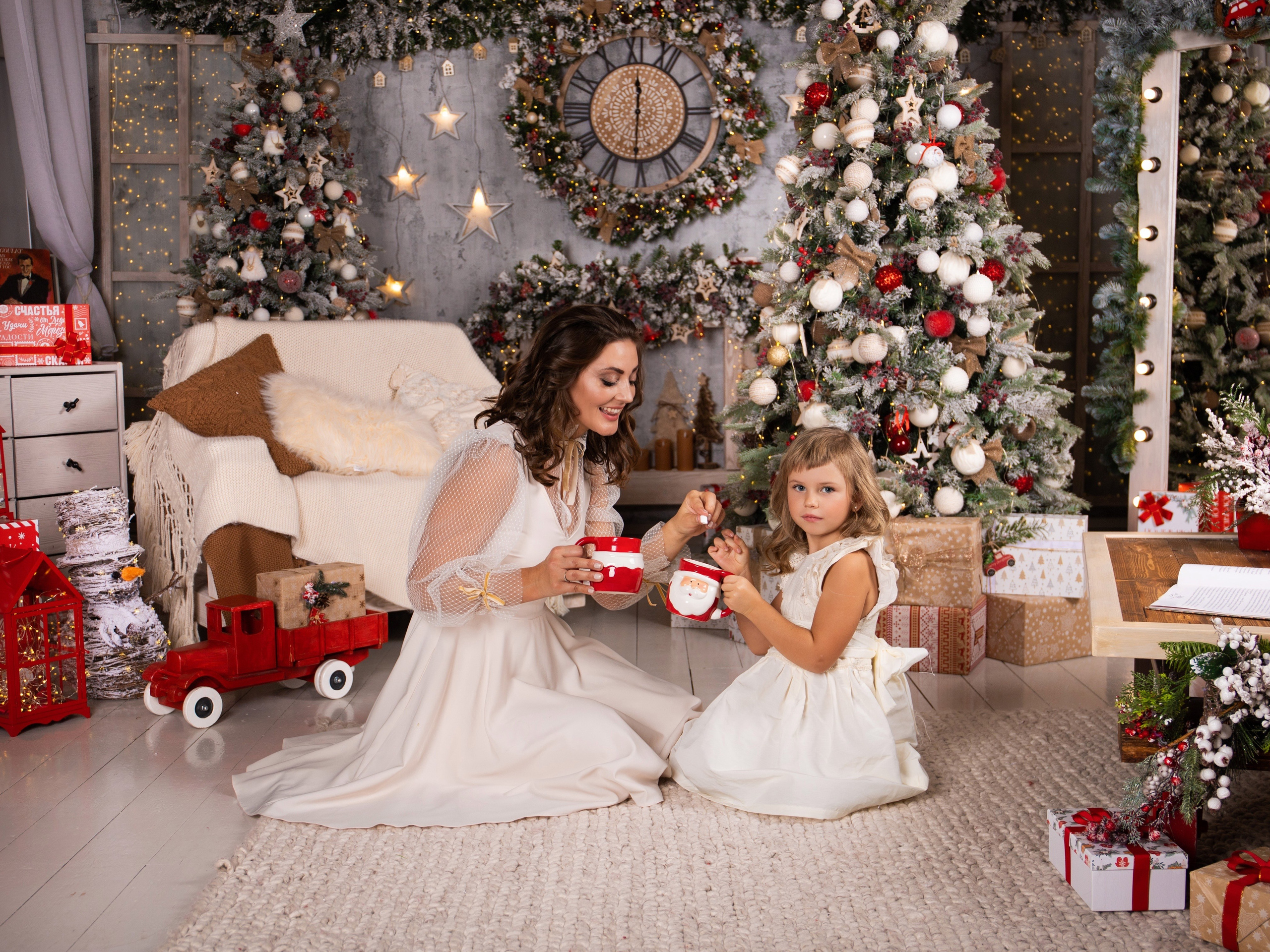 Новогодняя семейная съемка в студии. Свадебный и семейный фотограф в Москве Мила Широких