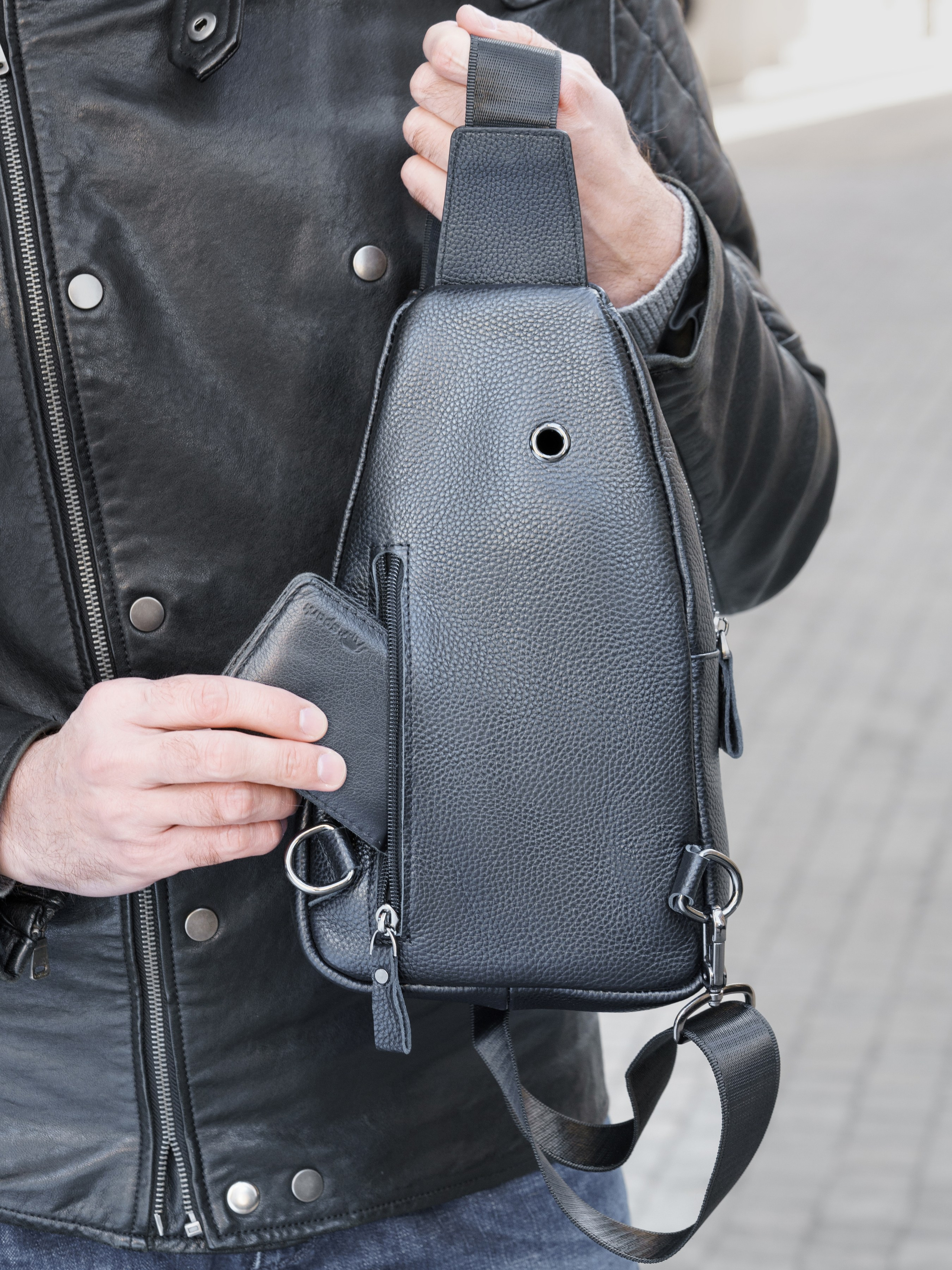 Сумки и аксессуары. KED Production — продакшн из СПб. Создаём фото, видео и контент, который помогает брендам и селлерам продавать больше