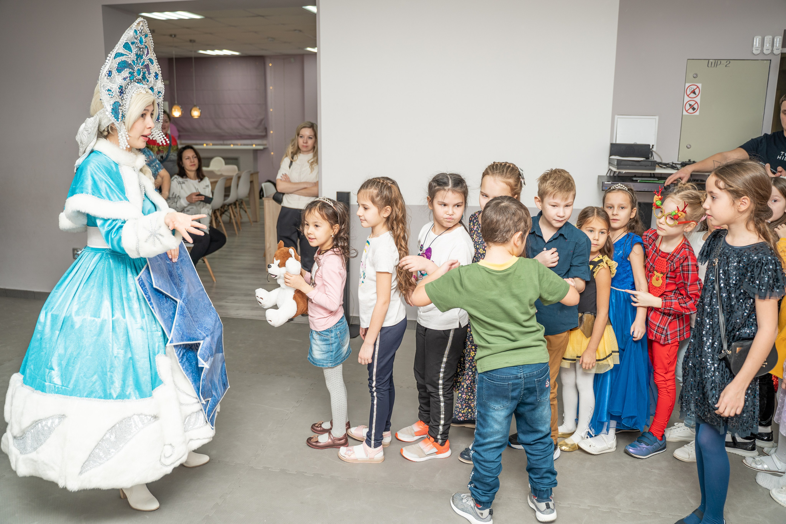 1 гимназия Новогодний утренник. Свадебный и репортажный фотограф в Уфе| Осетрова Ольга