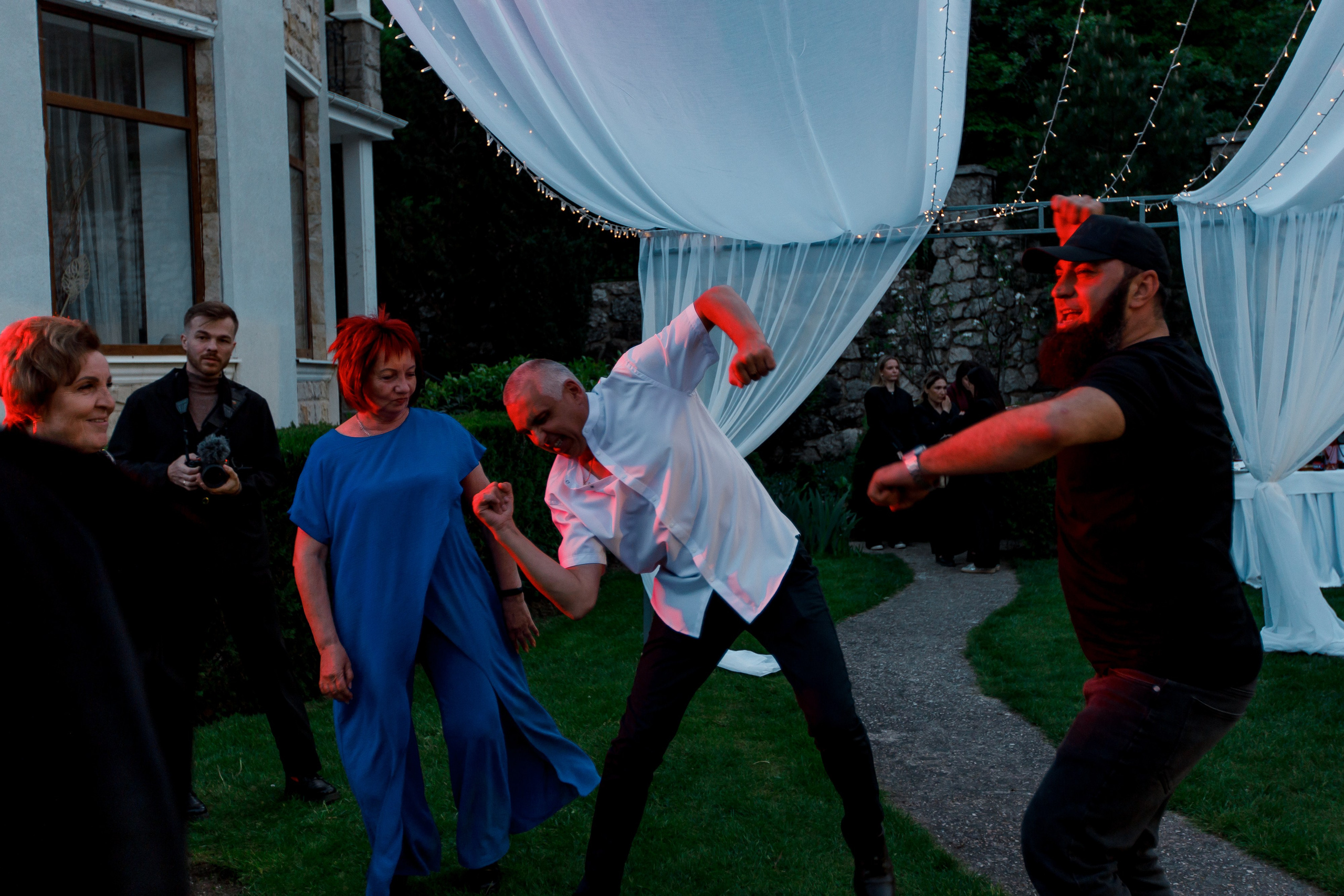 Денис и Алина. Белый замок. Фотограф Анна Лейман. Севастополь