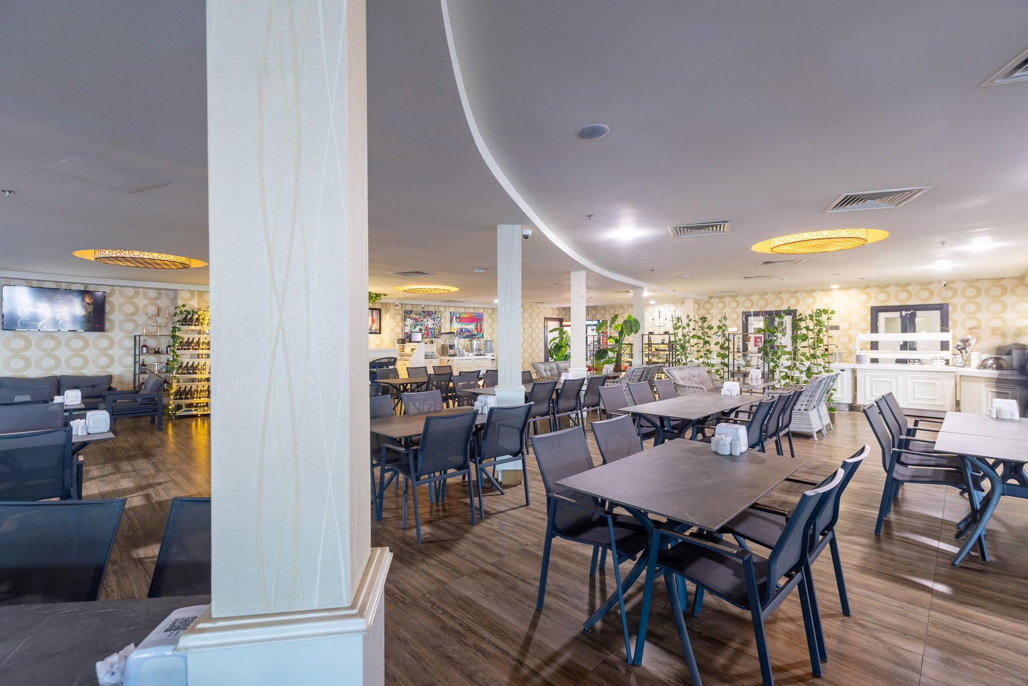 SKY TOWER (METRO CITY). Режиссёр, клипмейкер, фотограф — Андрей Охота