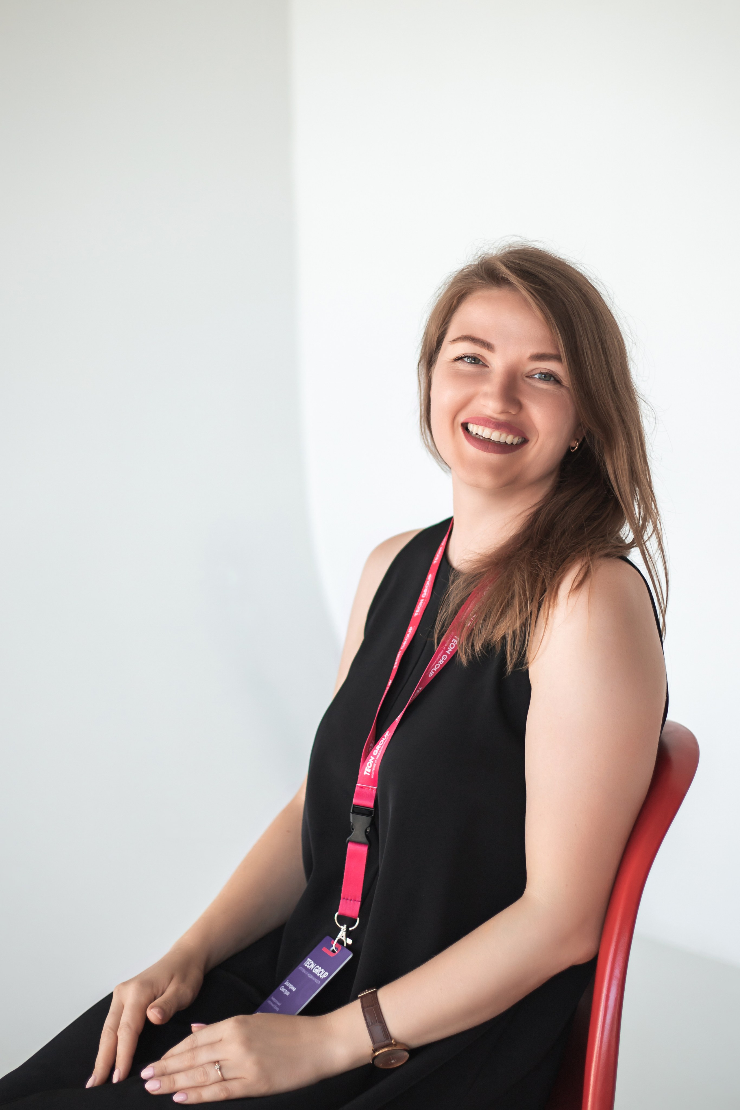 TEON Group_бизнес-портрет сотрудников. Фотограф Воронеж, Новая Усмань Мария Бублик