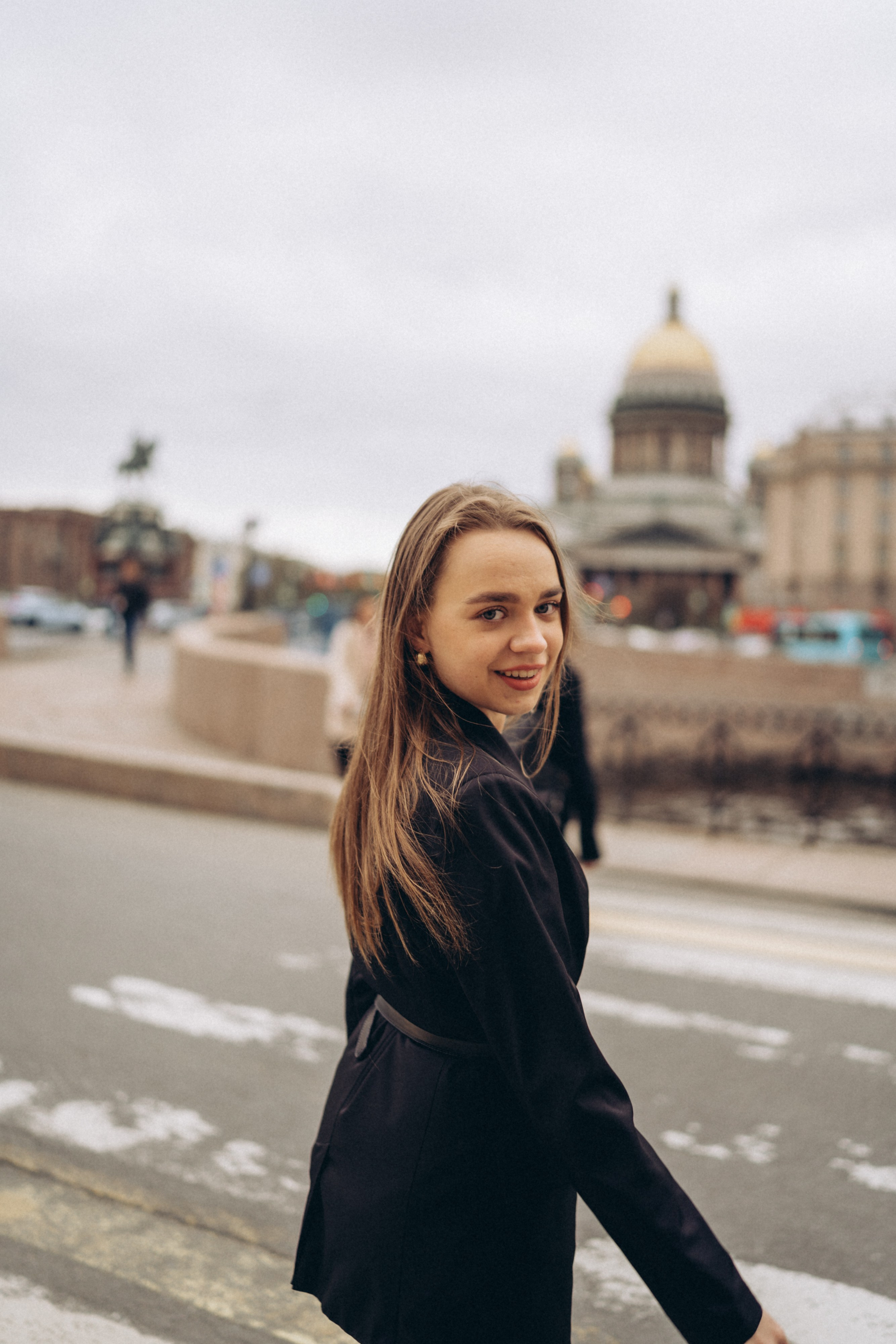 Анна / Прогулка по городу. Фотограф в Санкт-Петербурге — Лучина Екатерина