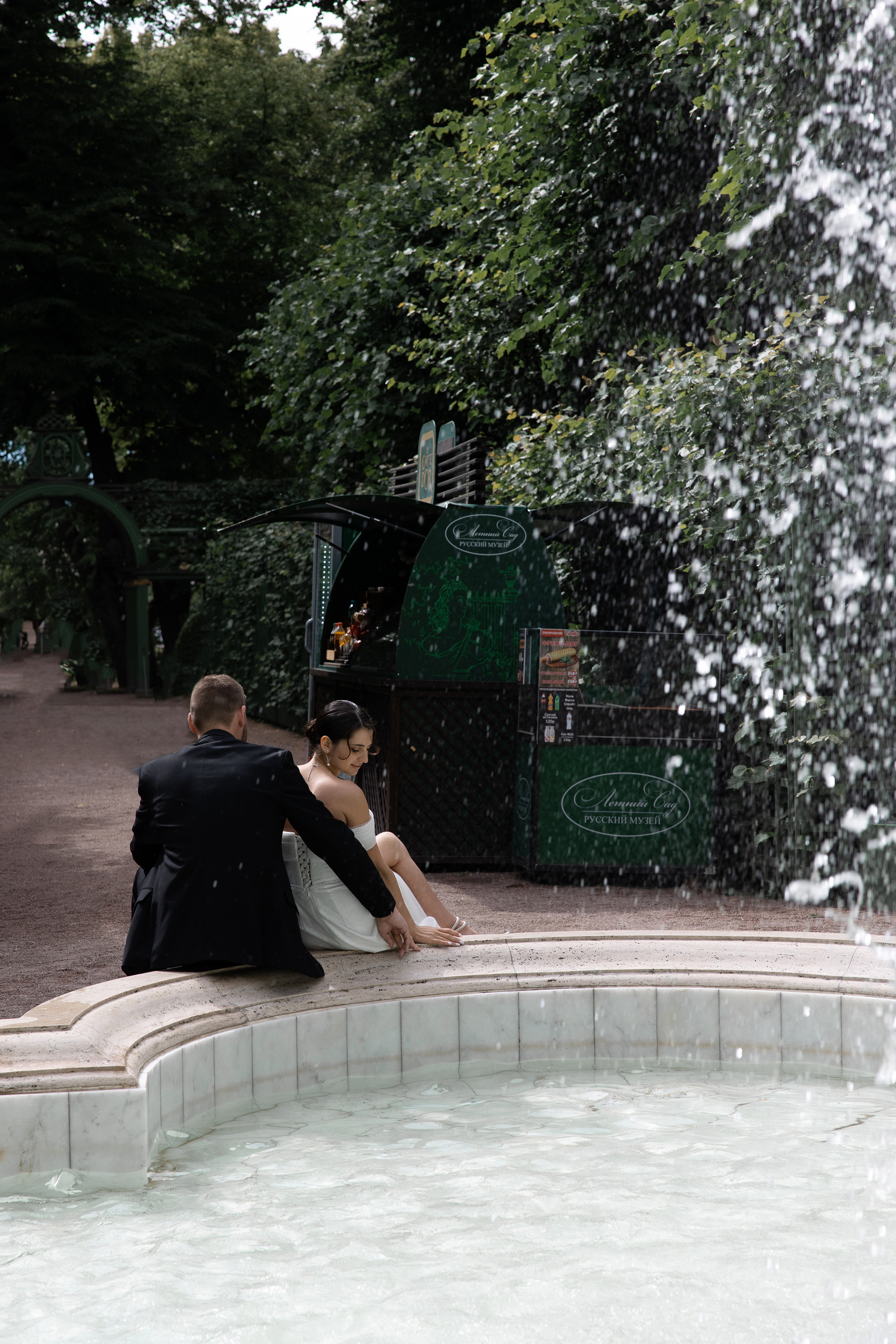 Elegance. Galina and Nikita Bykovets, a wedding photographer and videographer duo in Germany