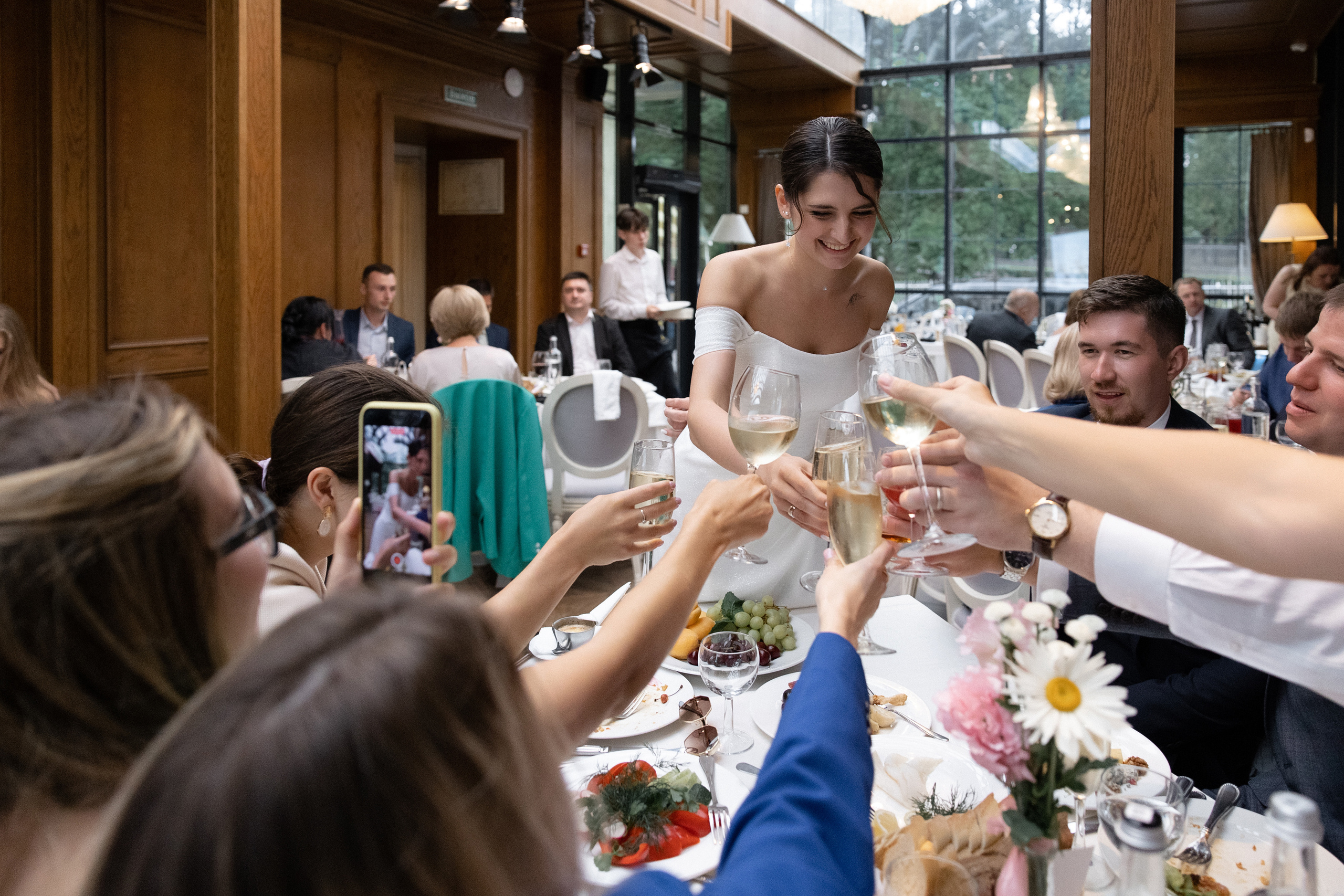 Elegance. Galina and Nikita Bykovets, a wedding photographer and videographer duo in Germany
