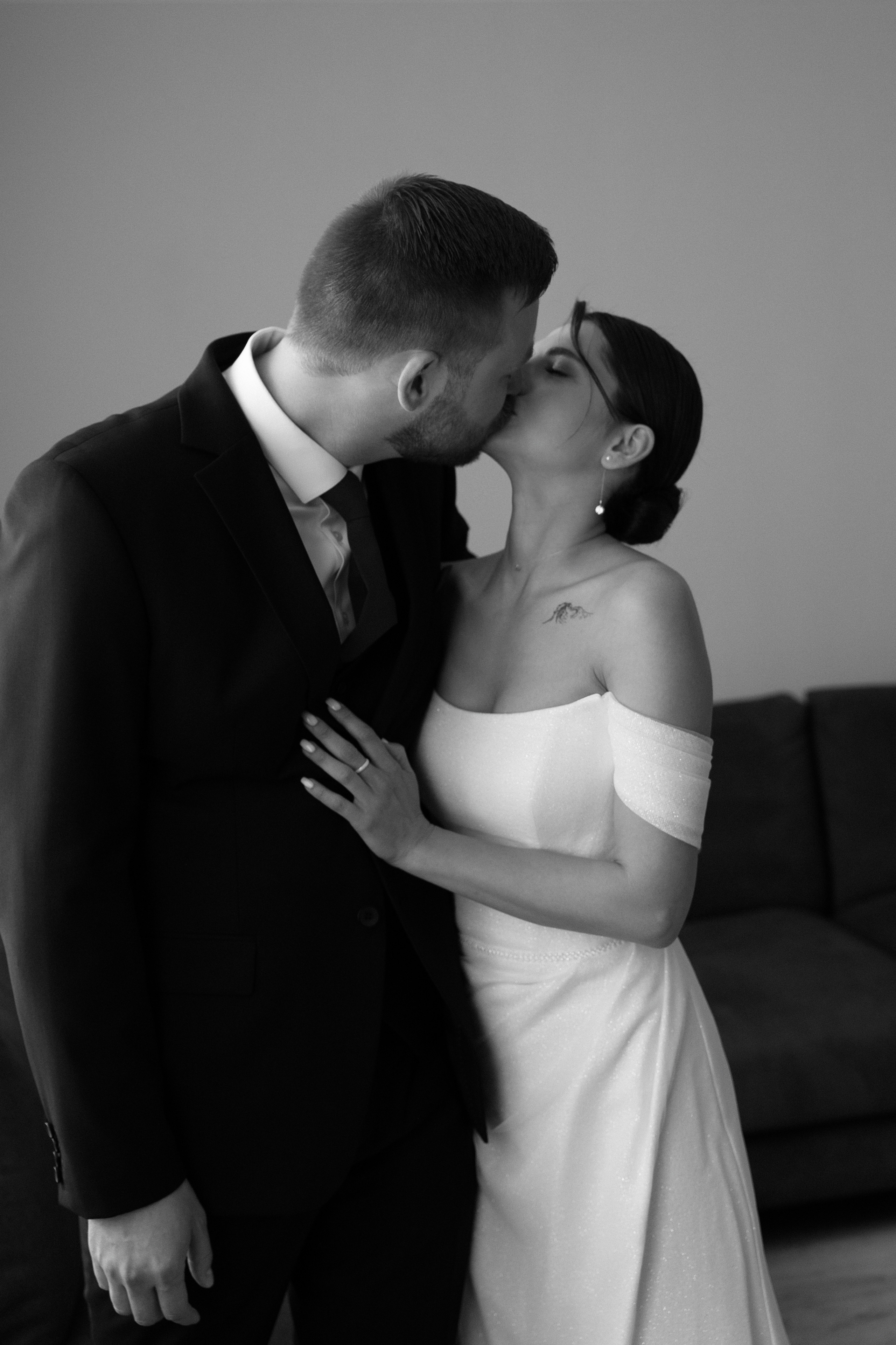 Elegance. Galina and Nikita Bykovets, a wedding photographer and videographer duo in Germany