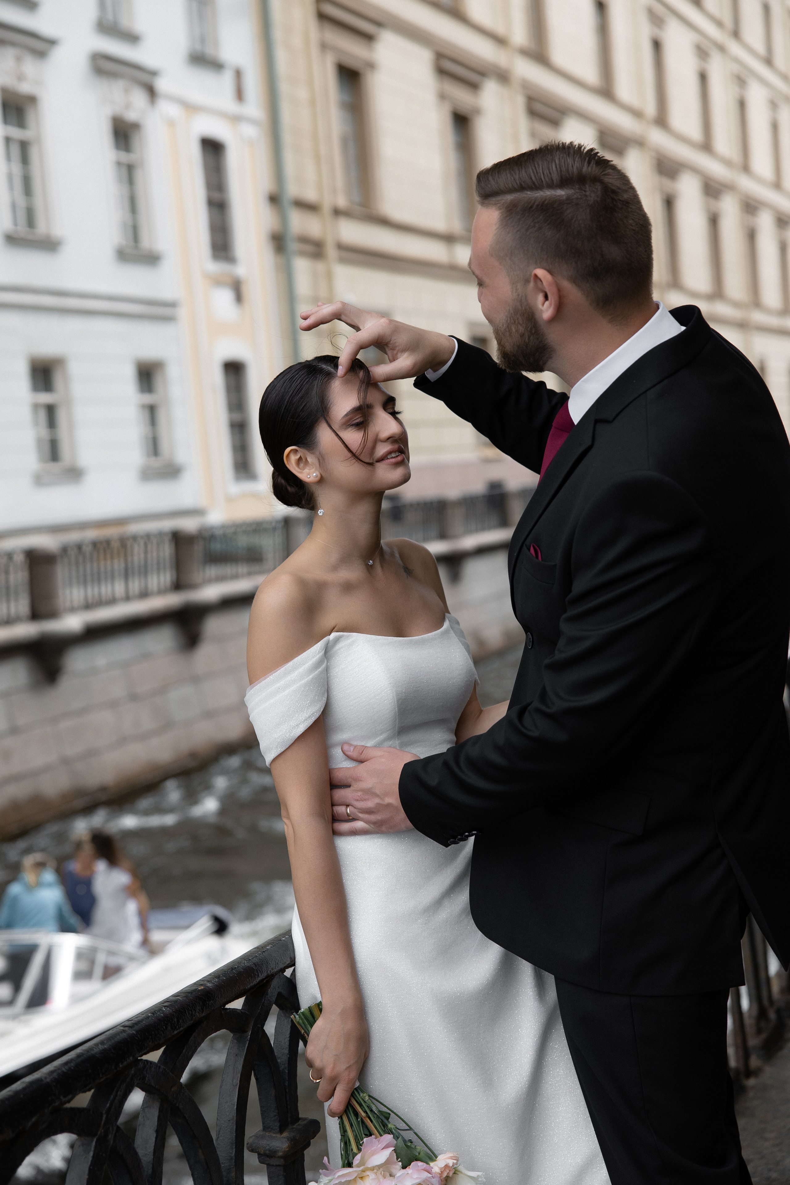 Elegance. Galina and Nikita Bykovets, a wedding photographer and videographer duo in Germany