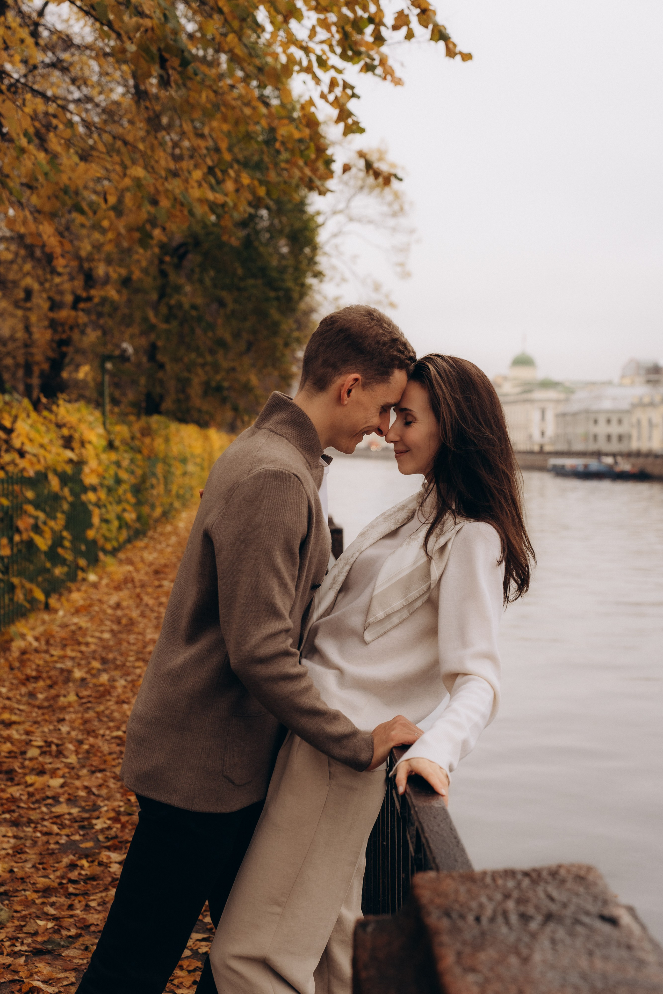 Фотосессия лавстори в Санкт-Петербурге. Семейный и свадебный фотограф в Санкт-Петербурге Соколов| портреты, репортаж, коммерческая съемка