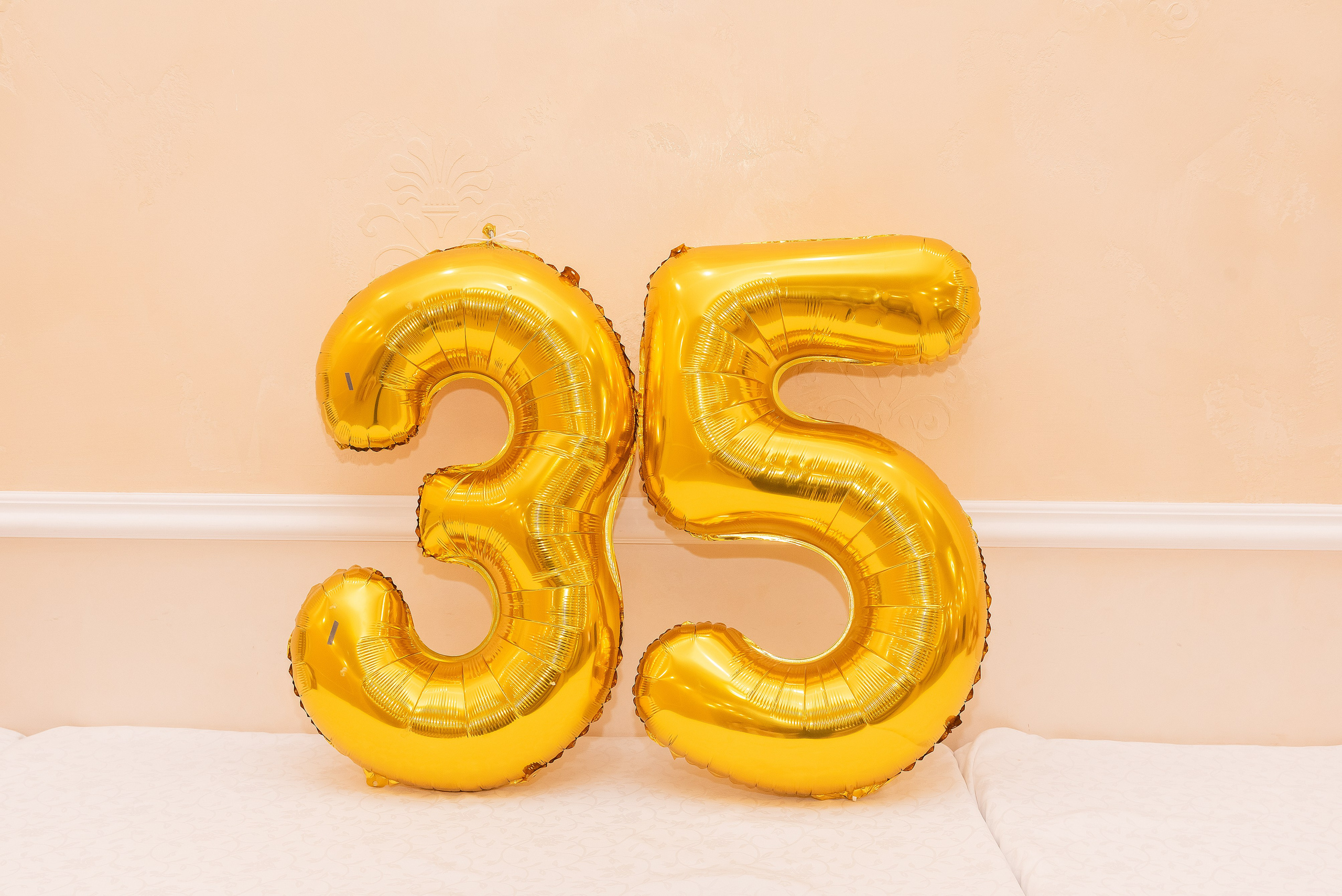 Юбилей Ирины. Ведущая — Наталья Белозерова. Банкетный зал — столовая Радио Завода. Семейный и портретный фотограф Кыштым Челябинск Марина Шигапова