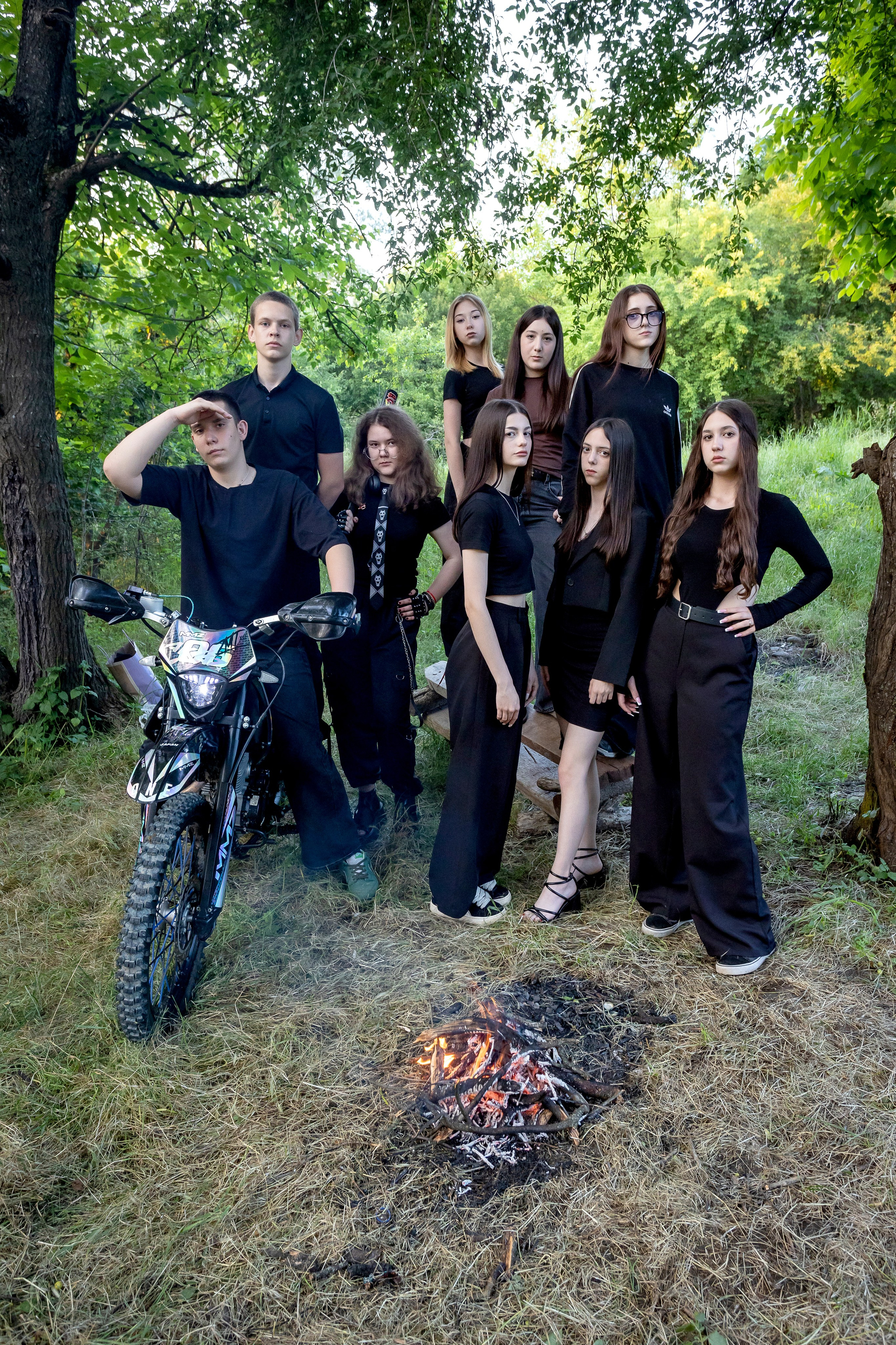 На улице. Выпускные альбомы Майкоп, Краснодар Елена Золотарева