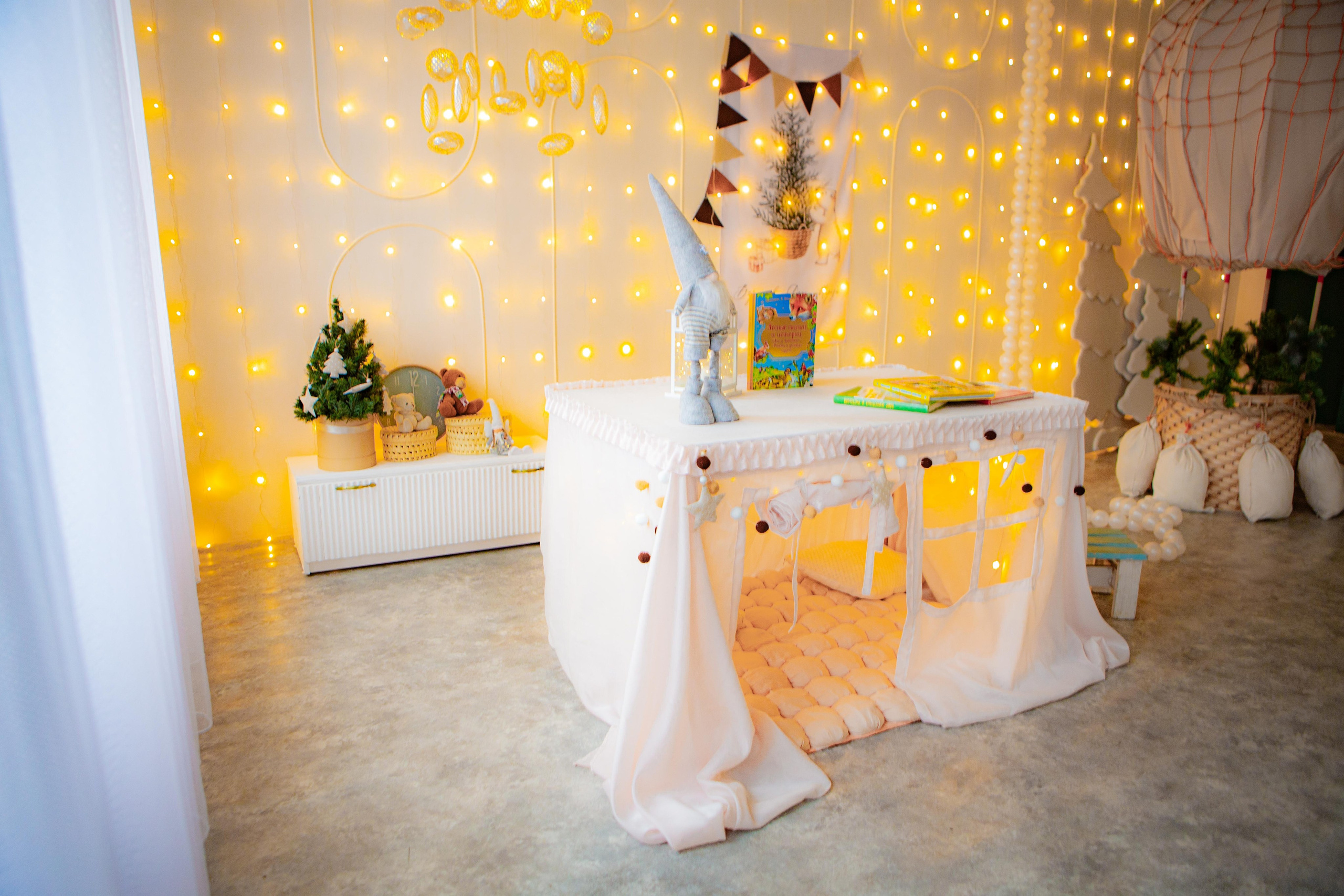 Зал МИНИМАЛ 50 м². ФОТОСТУДИЯ PODIUM ЙОШКАР-ОЛА