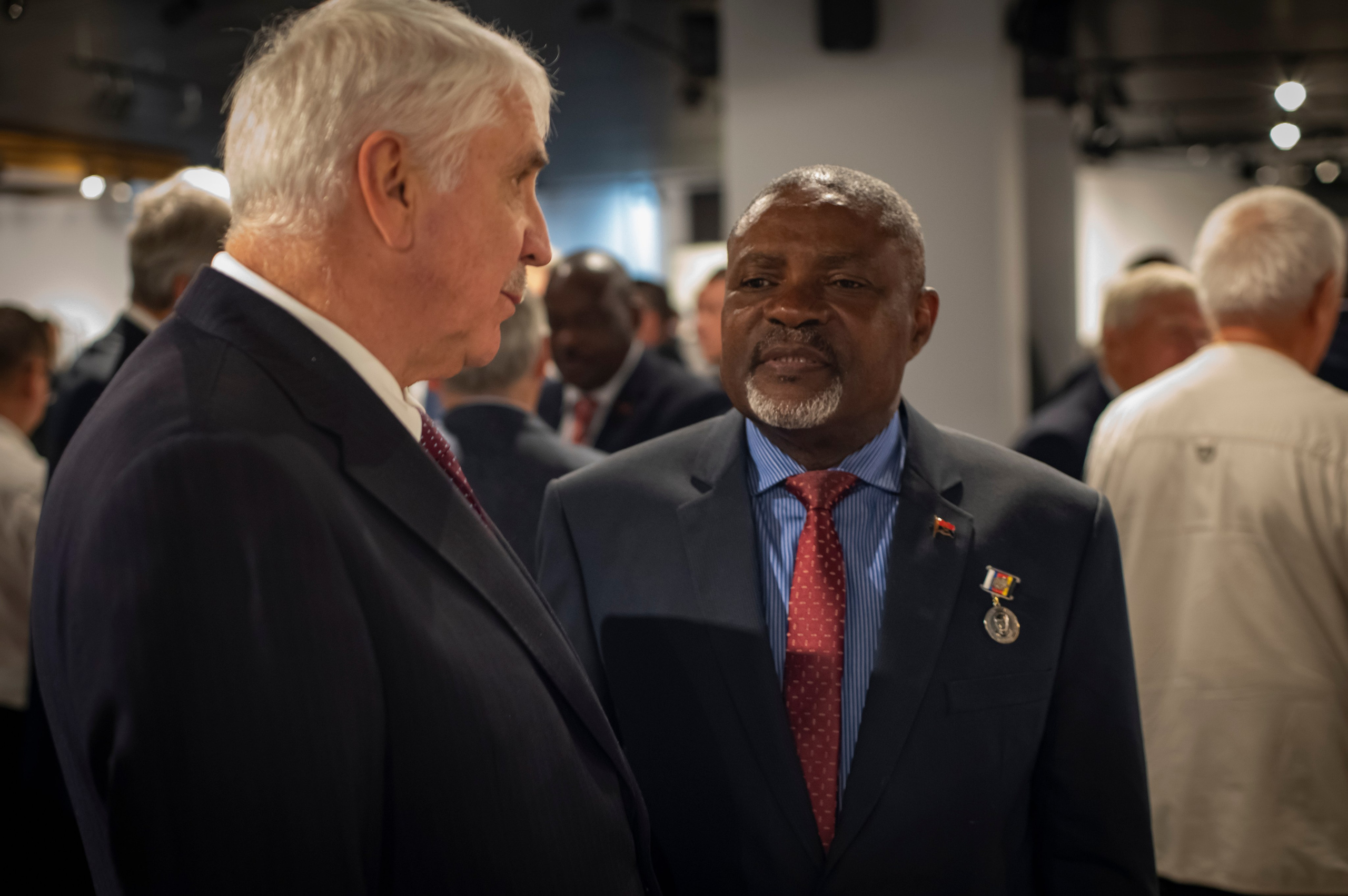 Ветераны Анголы «От прошлого к настоящему». Фотограф Роман Адлер