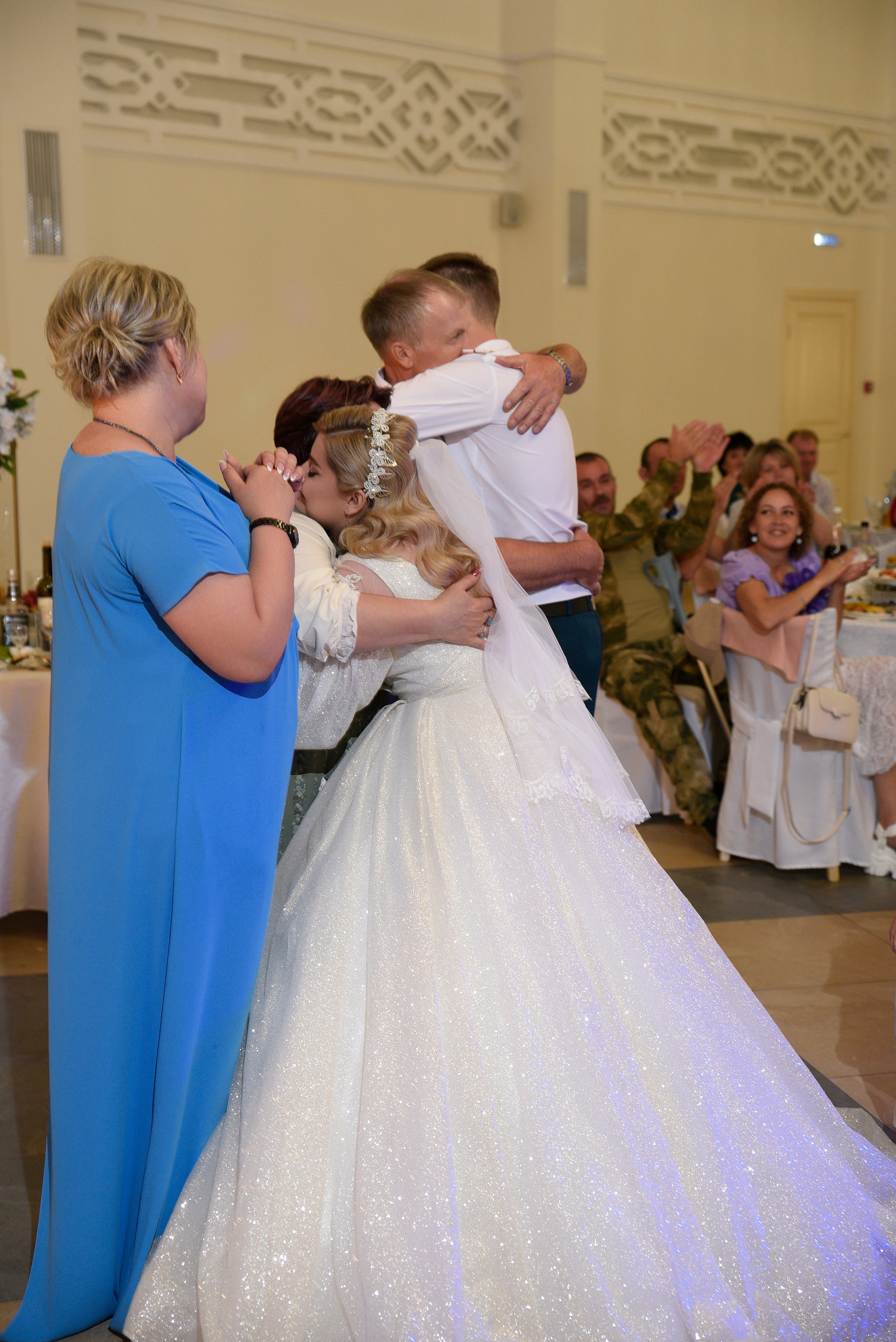 Ольга & Александр. Стильный репортаж и кадры как в кино