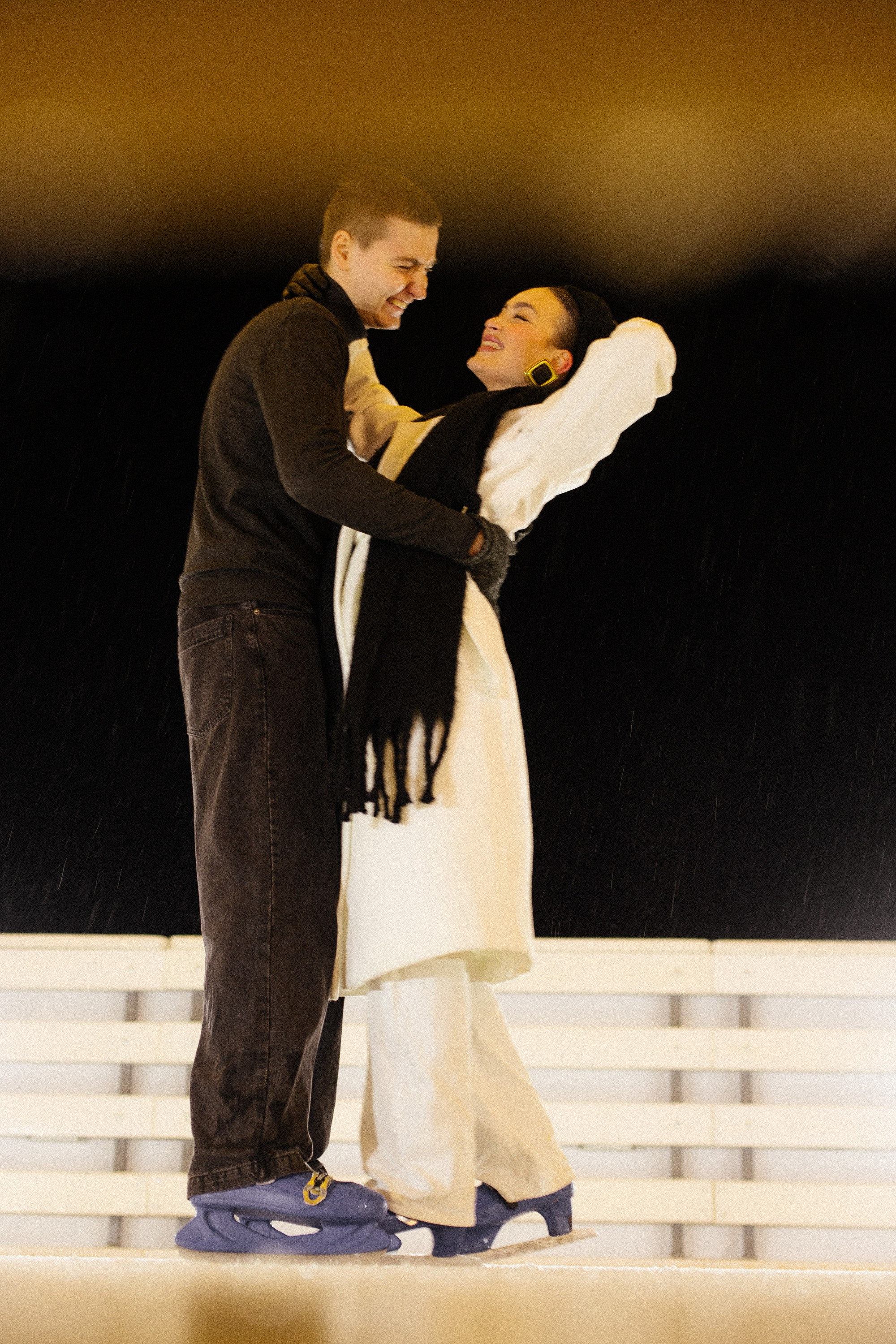 На катке. Свадебный фотограф в Томске | Александр Овчаренко