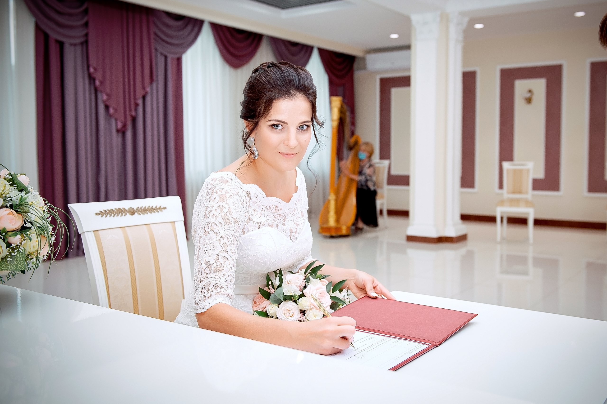 Евгения и Александр, Реутов — Кусково. Свадебный и семейный фотограф Виктория Носачёва. Щелково, Москва и МО