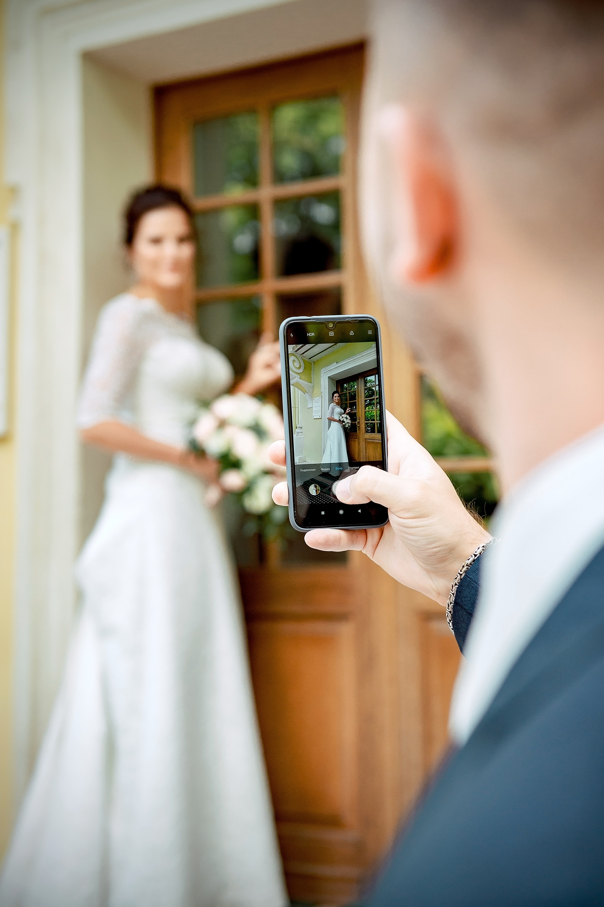 Евгения и Александр, Реутов — Кусково. Свадебный и семейный фотограф Виктория Носачёва. Щелково, Москва и МО