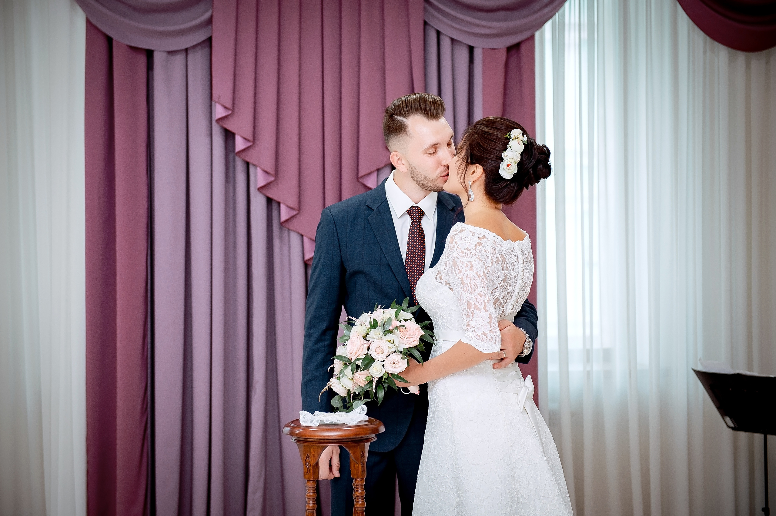 Евгения и Александр, Реутов — Кусково. Свадебный и семейный фотограф Виктория Носачёва. Щелково, Москва и МО