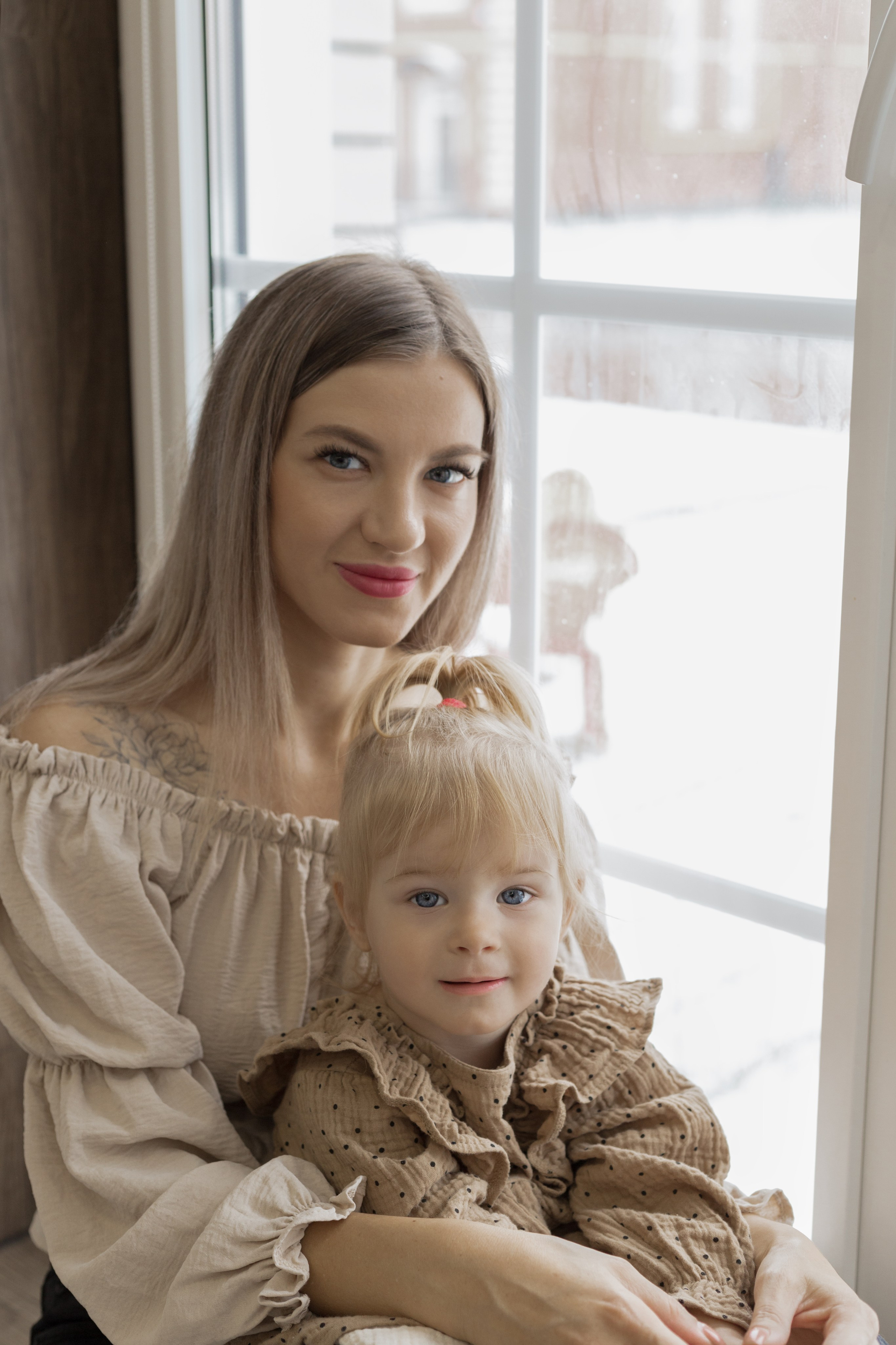 Виталина дома. Фотограф в Новосибирске Краснова Евгения