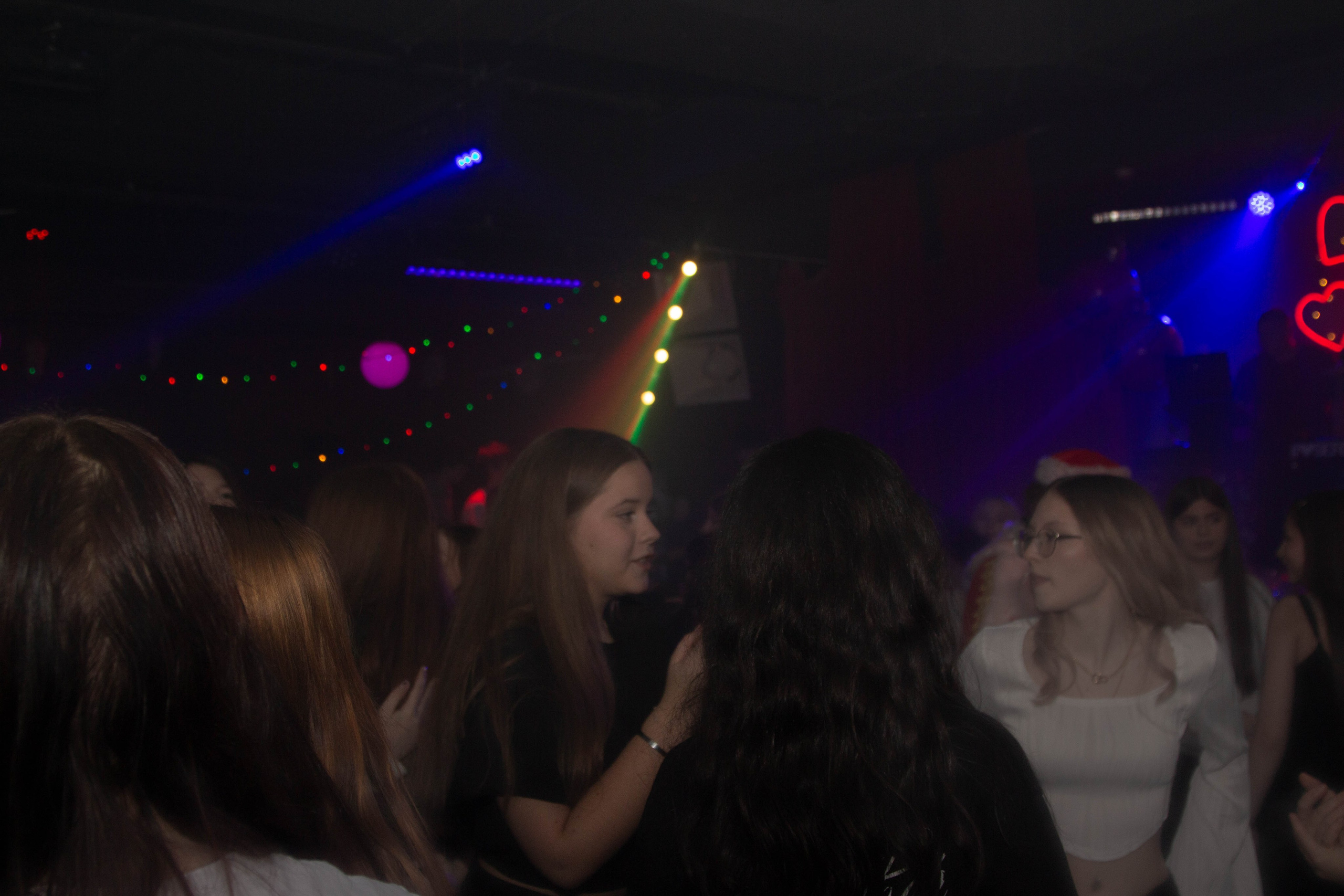 Клуб Serdce. Ладно