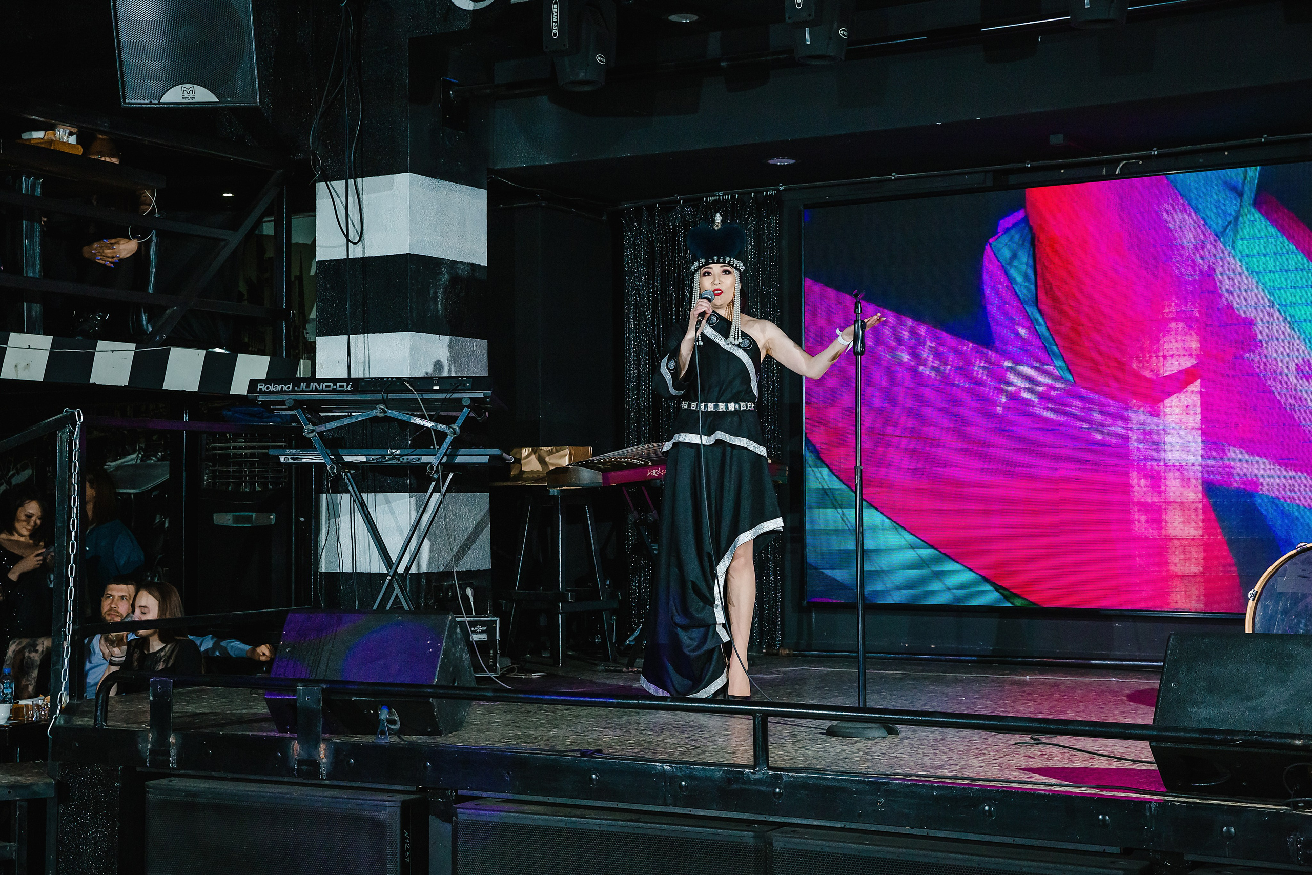 Шоу Талантов Миссис Бурятия. Фотограф и видеограф в Улан-Удэ: Аюна Габагуева и Артём Шаханов