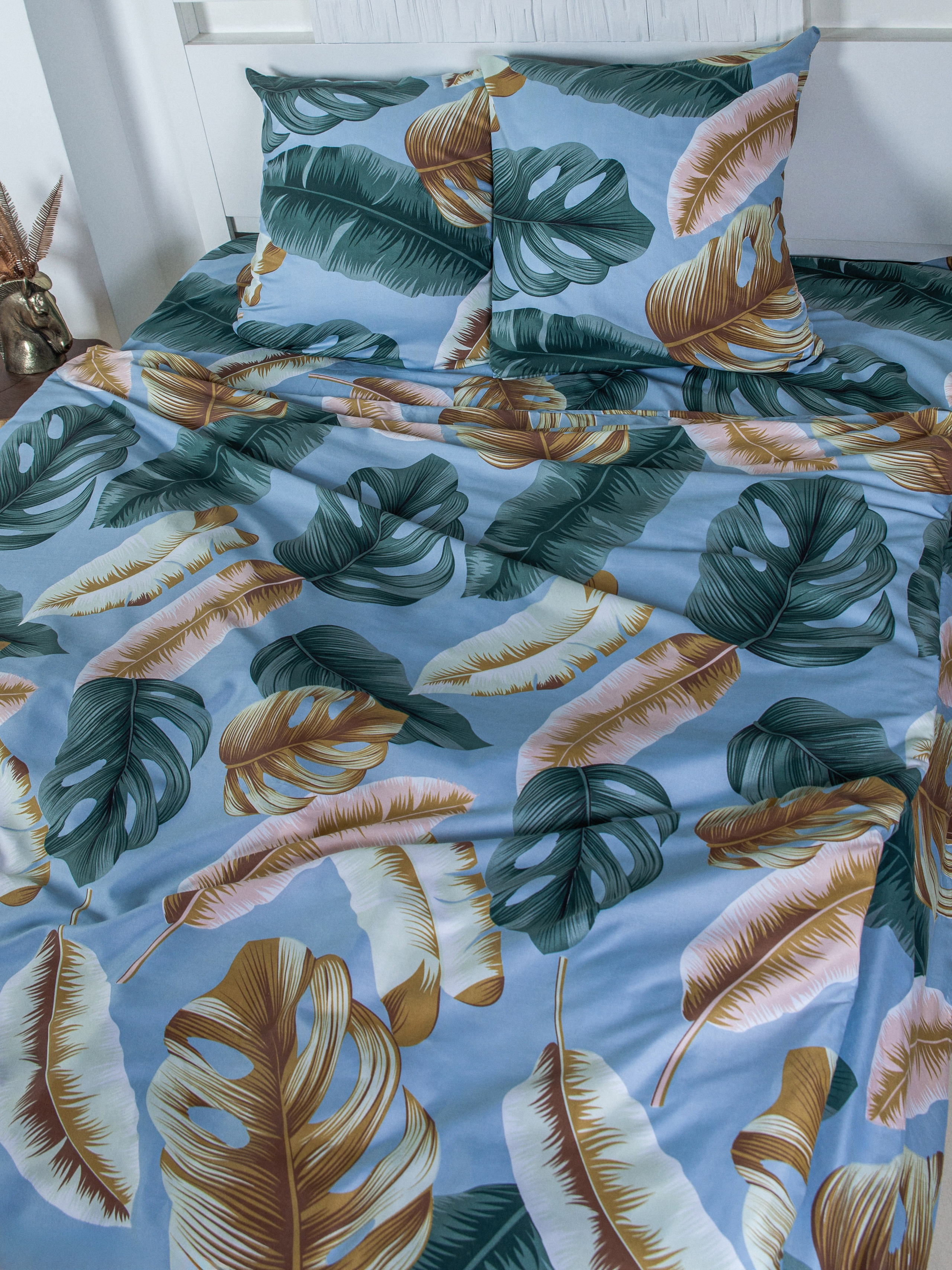 ПОСТЕЛЬНОЕ БЕЛЬЕ, ПЕЛЕНКИ, ДЕТСКОЕ БЕЛЬЕ И Т.Д. Фотограф и видеограф в Санкт-Петербурге Прилепин Слава